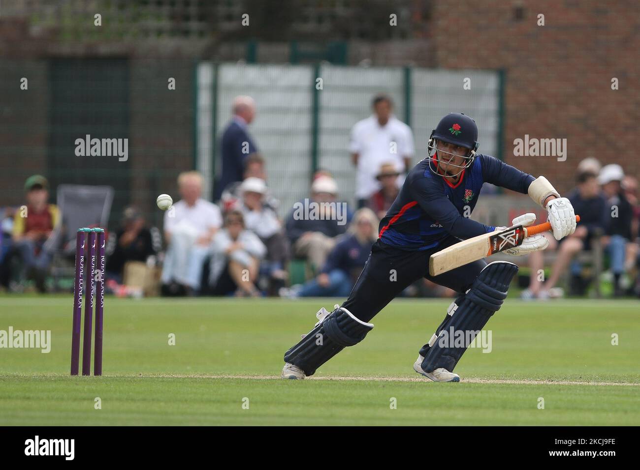 Rob Jones de Lancashire chauves-souris lors du match de la Royal London One Day Cup entre le Durham County Cricket Club et le Lancashire à Roseworth Terrace, Newcastle upon Tyne, le jeudi 5th août 2021. (Photo de will Matthews/MI News/NurPhoto) Banque D'Images