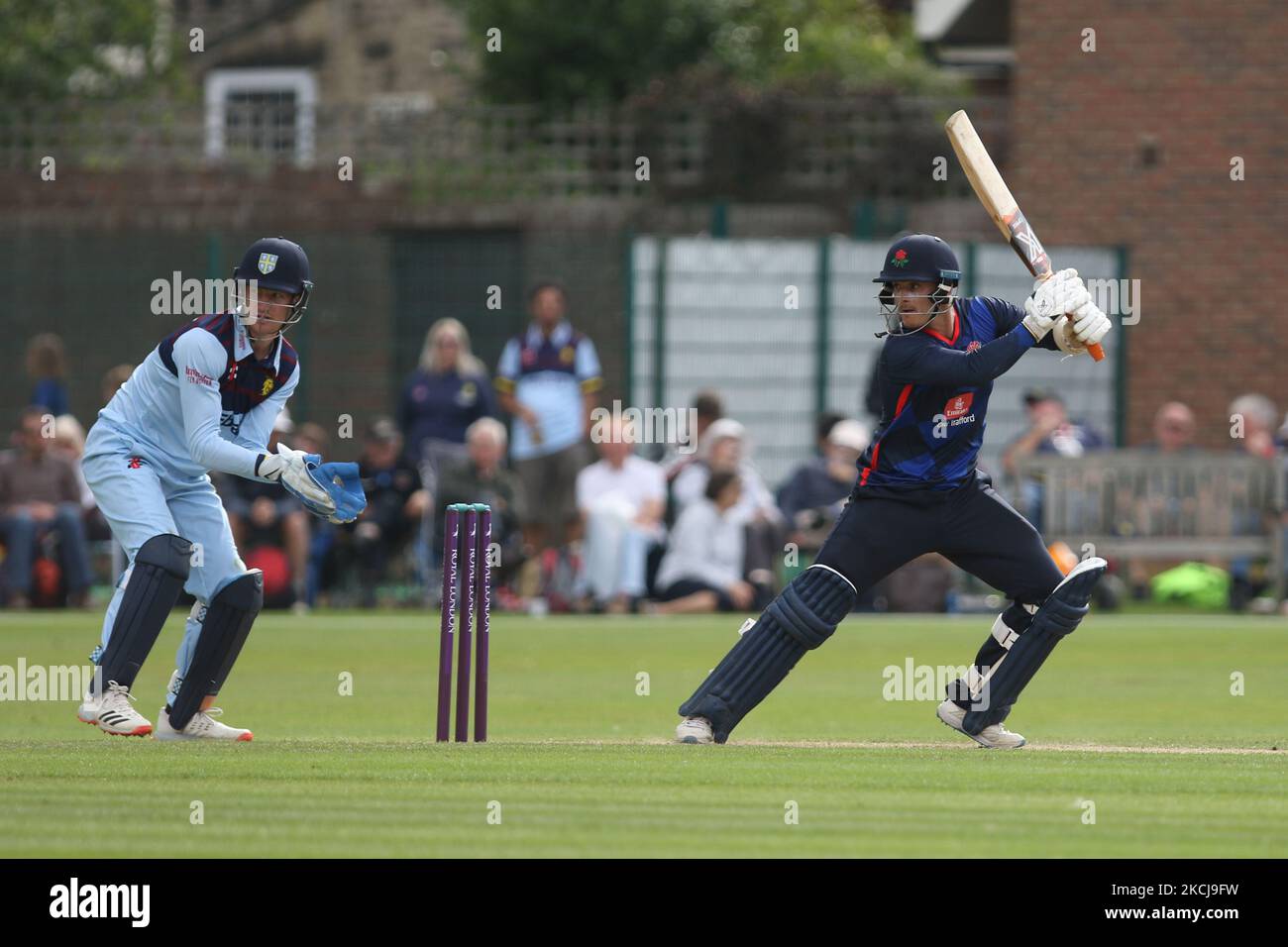Rob Jones de Lancashire chauves-souris lors du match de la Royal London One Day Cup entre le Durham County Cricket Club et le Lancashire à Roseworth Terrace, Newcastle upon Tyne, le jeudi 5th août 2021. (Photo de will Matthews/MI News/NurPhoto) Banque D'Images