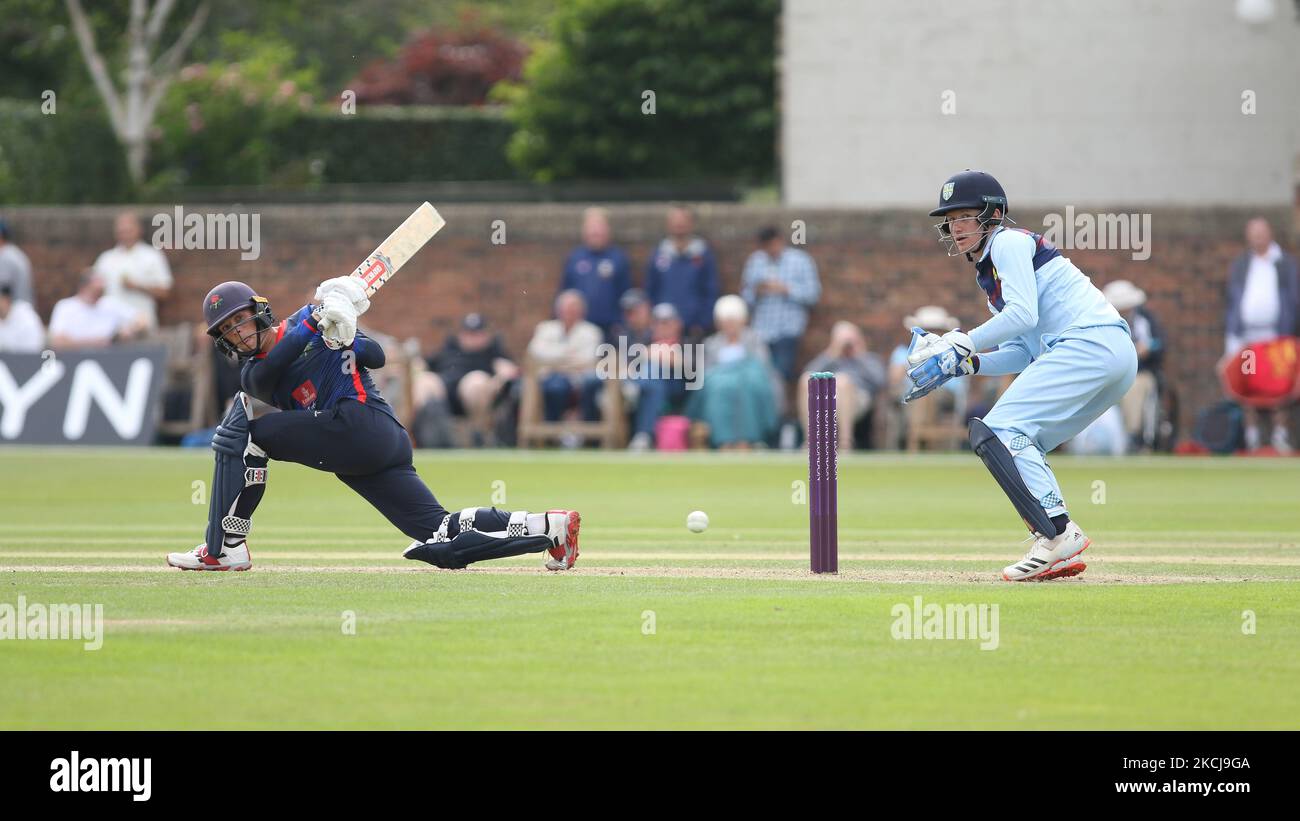 George Lavelle de Lancashire chauves-souris lors du match de la coupe d'une journée du Royal London entre le Durham County Cricket Club et le Lancashire à Roseworth Terrace, Newcastle upon Tyne, le jeudi 5th août 2021. (Photo de will Matthews/MI News/NurPhoto) Banque D'Images