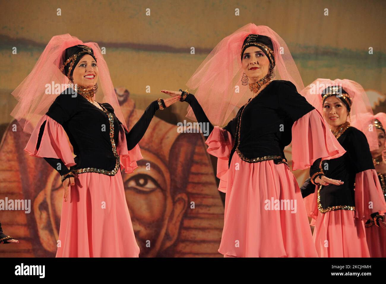 Voile De Danse Orientale En Soie Poi 180x90 Cm - Accessoire Danse Du Ventre, Baladi, Flow Art