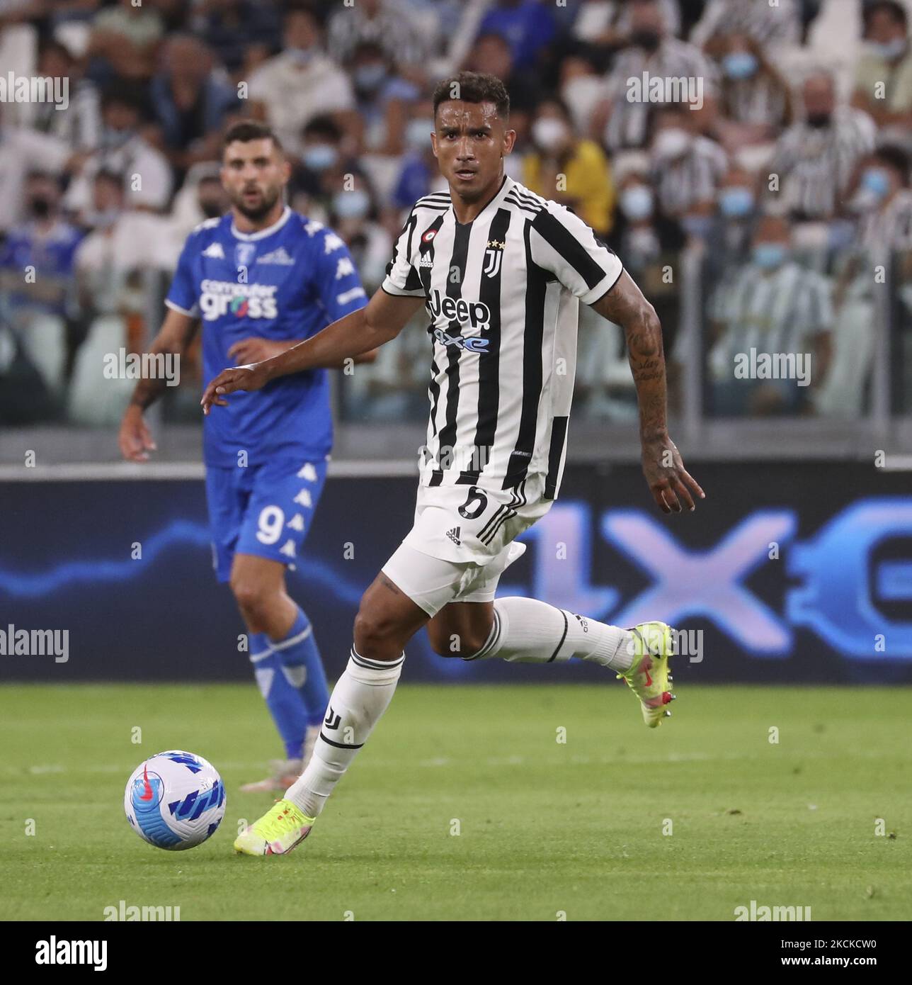 Danilo de Juventus en action pendant la série Un match entre Juventus et Empoli FC au stade Allianz de 28 août 2021 à Turin, Italie. (Photo de Giuseppe Cottini/NurPhoto) Banque D'Images