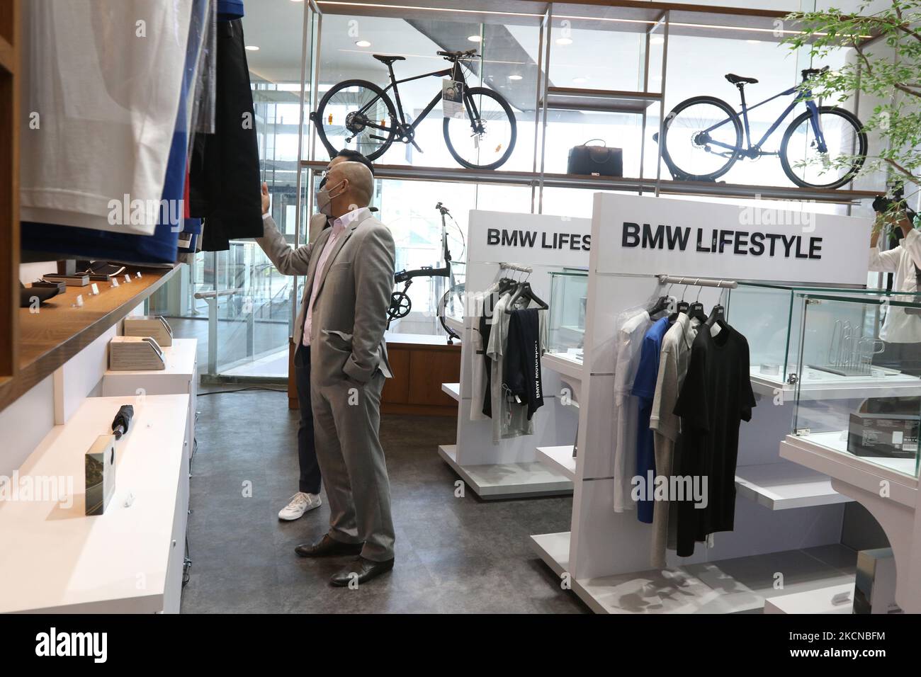 Bmw brand store Banque de photographies et d images haute