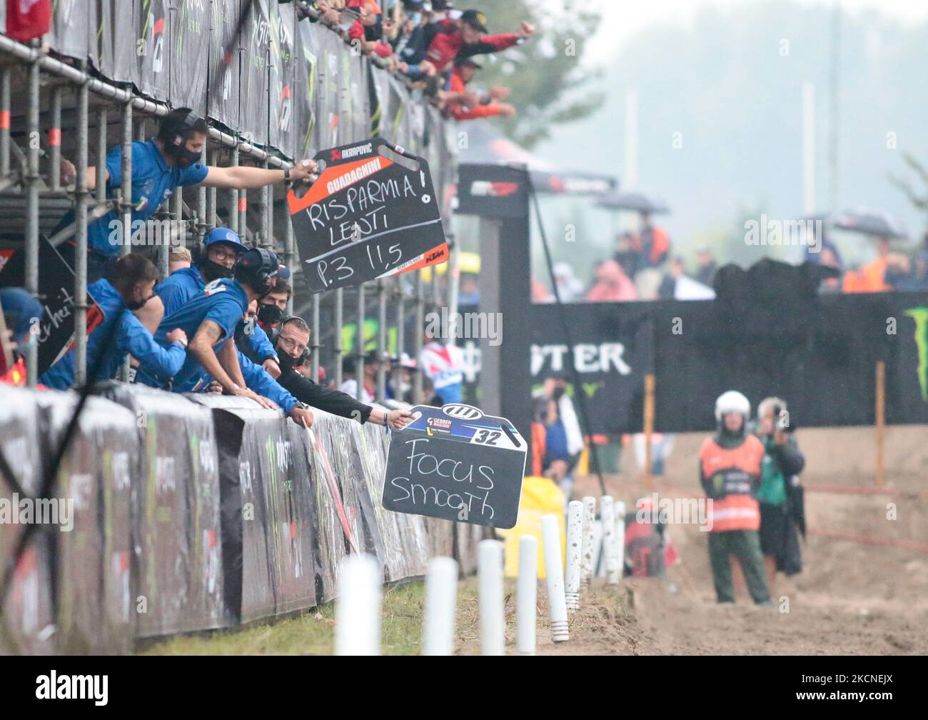 Indications pendant le 2021 MXGP - Motocross des nations, 2021, MXoN sur 26 septembre 2021 à Mantova, Italie (photo par Nderim Kacili/LiveMedia/NurPhoto) Banque D'Images