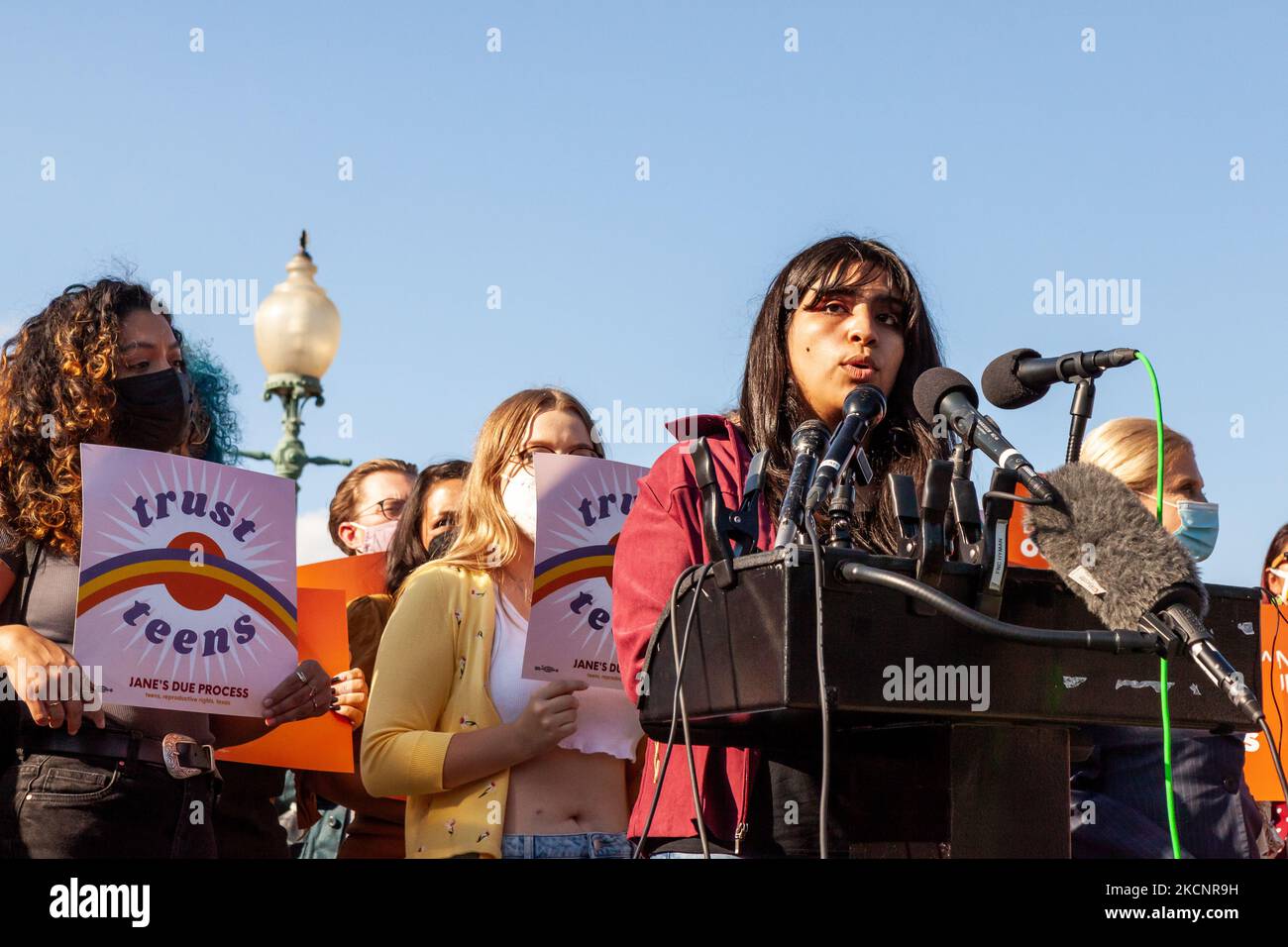 Un représentant de Jane's due Process parle de l'importance des avortements pour les adolescents lors d'une conférence de presse avec des membres de Trust respect Access, une organisation de droits de reproduction au Texas. (Photo d'Allison Bailey/NurPhoto) Banque D'Images Un représentant de Jane's due Process parle de l'importance des avortements pour les adolescents lors d'une conférence de presse avec des membres de Trust respect Access, une organisation de droits de reproduction au Texas. (Photo d'Allison Bailey/NurPhoto) Banque D'Images