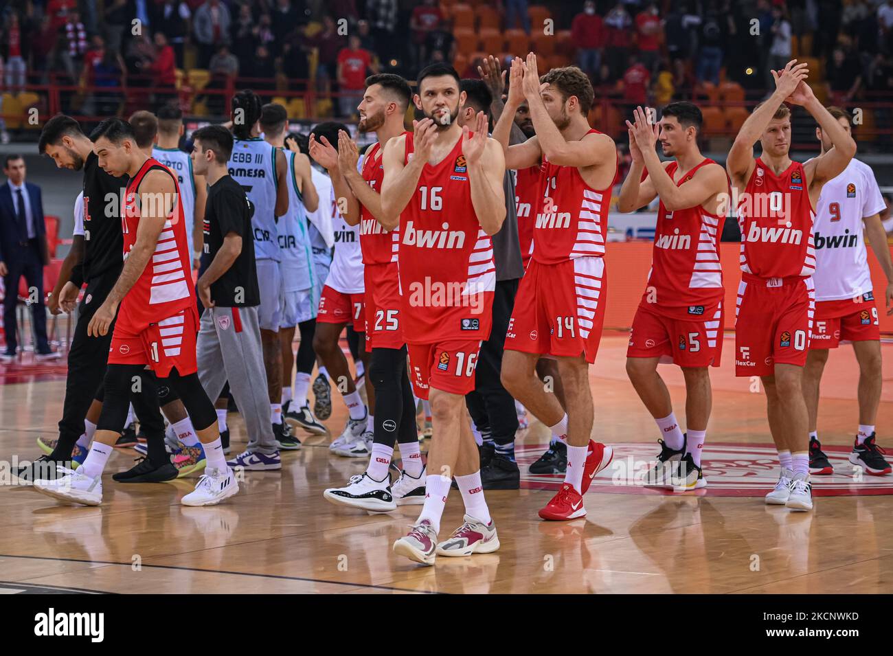 Athènes, Lombardie, Grèce. 4th novembre 2022. Olympiacos Pirée au cours de l'Euroligue, Round 6 match entre Olympiacos Pirée et Valence Panier au stade de la paix et de l'amitié sur 4 novembre 2022 à Athènes, Grèce. (Credit image: © Stefanos Kyriazis/ZUMA Press Wire) Credit: ZUMA Press, Inc./Alamy Live News Banque D'Images