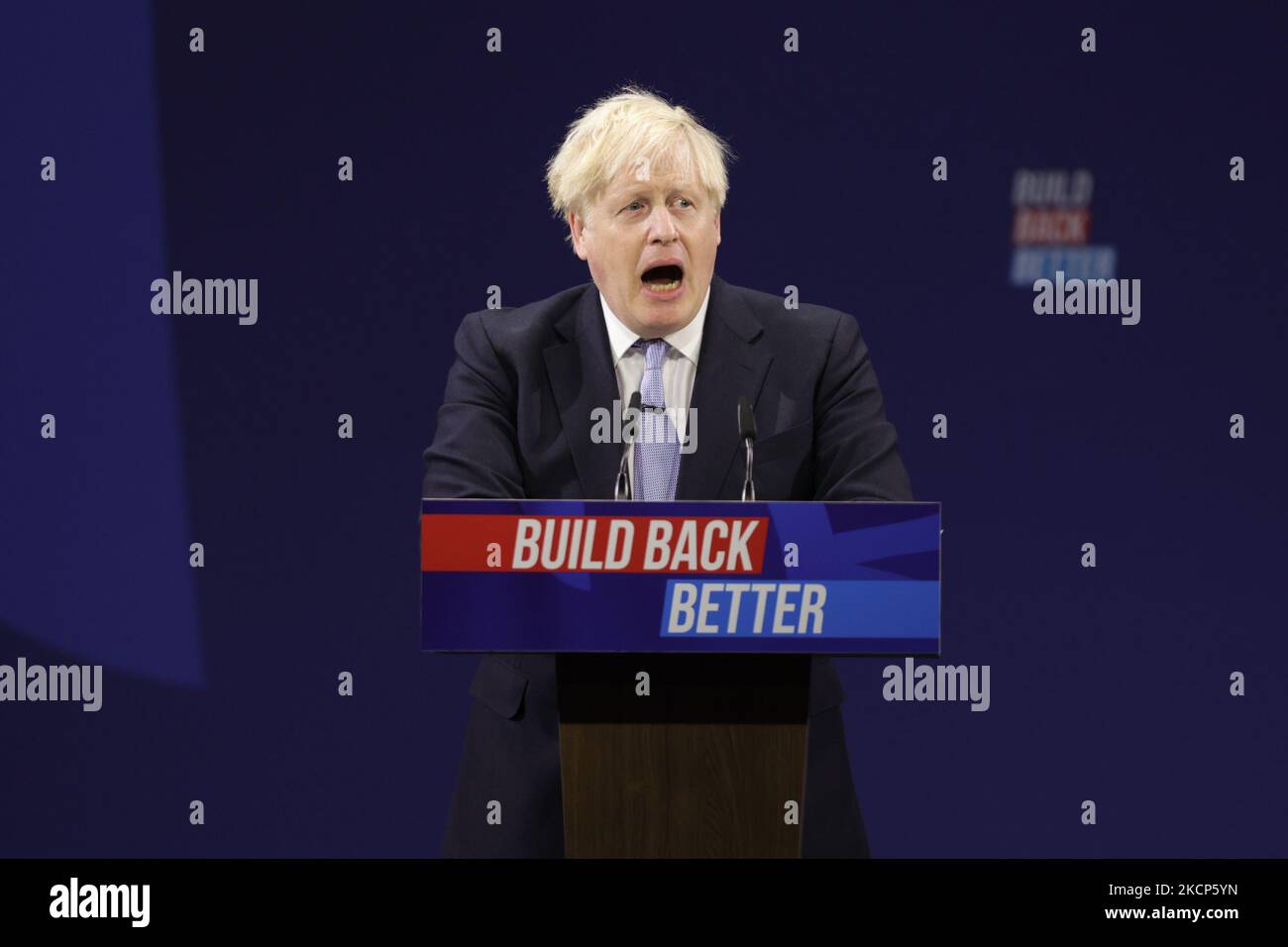 Boris Johnson MP, Premier ministre du Royaume-Uni, Premier seigneur du Trésor, le quatrième jour de la Conférence du Parti conservateur à Manchester Central, Manchester, le mercredi 6th octobre 2021. (Photo par MI News/NurPhoto) Banque D'Images