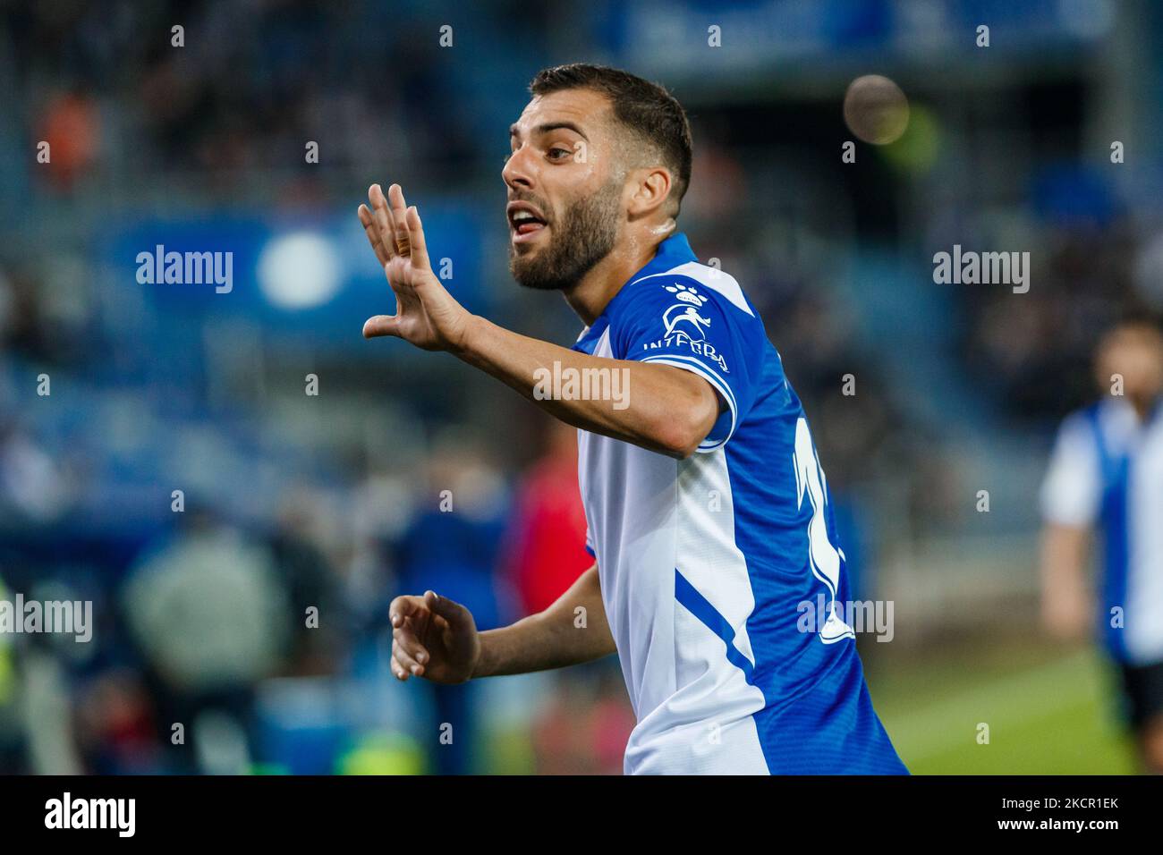 Toni Moya de Deportivo Alaves pendant le match de la Ligue entre Deportivo Alaves et Real Betis à l'Estadio de Mendizorrotza à Vitoria, Espagne. (Photo par Indira/DAX Images/NurPhoto) Banque D'Images