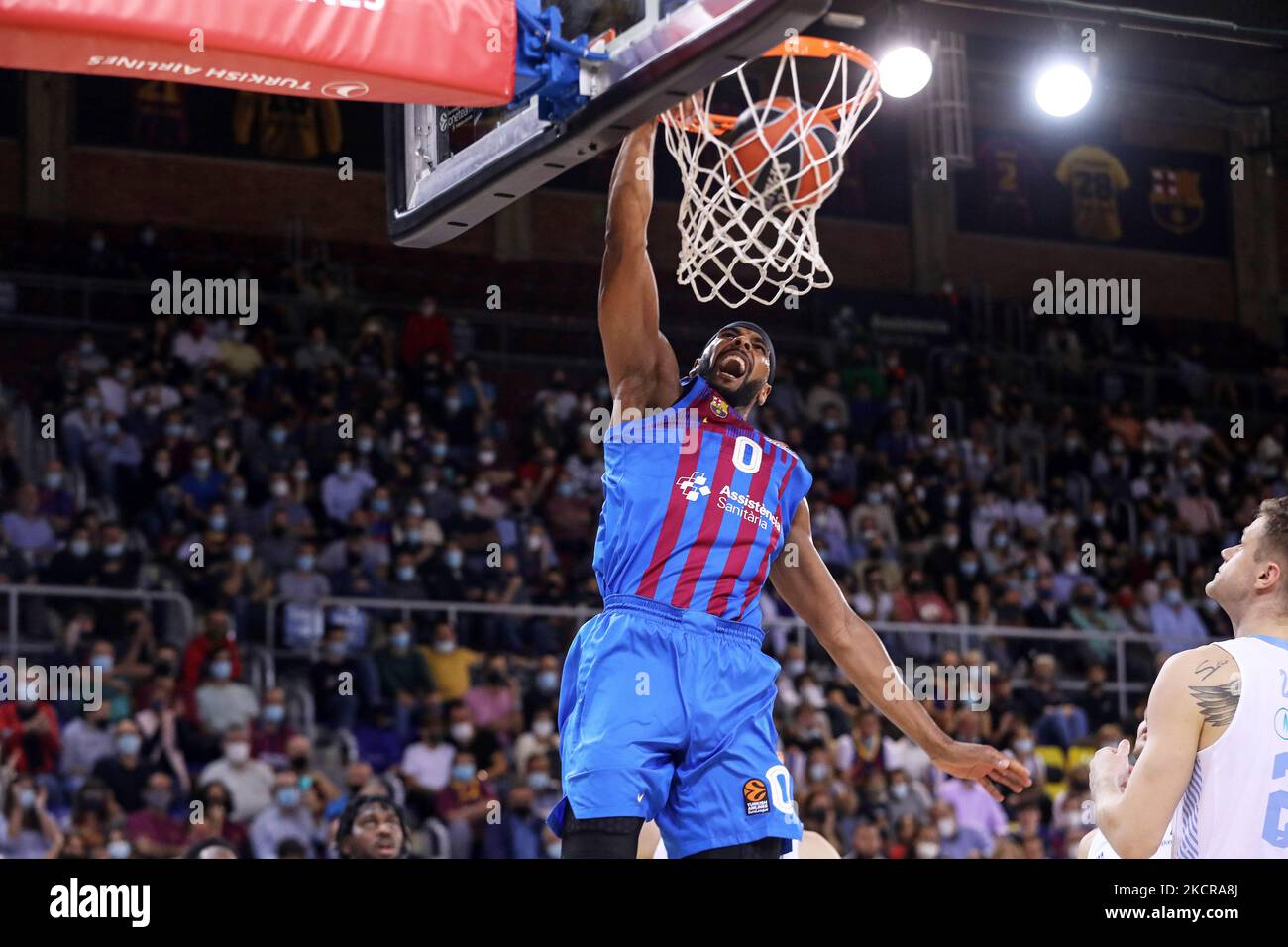 Brandon Davies lors du match entre le FC Barcelone et le Zenit Saint-Pétersbourg, correspondant à la semaine 5 de l'Euroligue, a joué au Palau Blaugrana, le 22th octobre 2021, à Barcelone, Espagne. -- (photo par Urbanandsport/NurPhoto) Banque D'Images