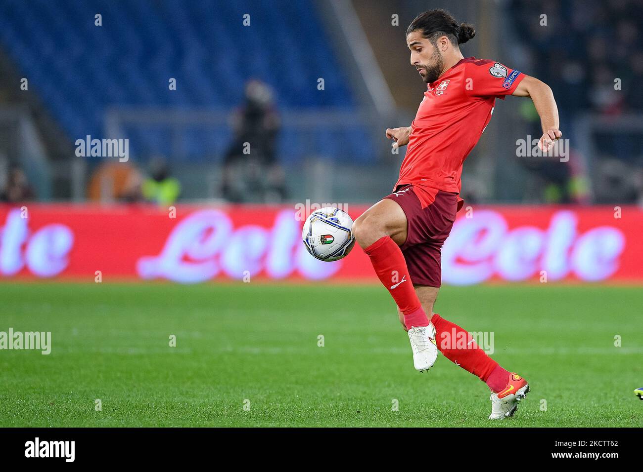 Ricardo Rodriguez de Suisse pendant le match de football de qualification de coupe du monde 2022 entre l'Italie et la Suisse au Stadio Olimpico, Rome, Italie, le 12 novembre 2021. (Photo de Giuseppe Maffia/NurPhoto) Banque D'Images