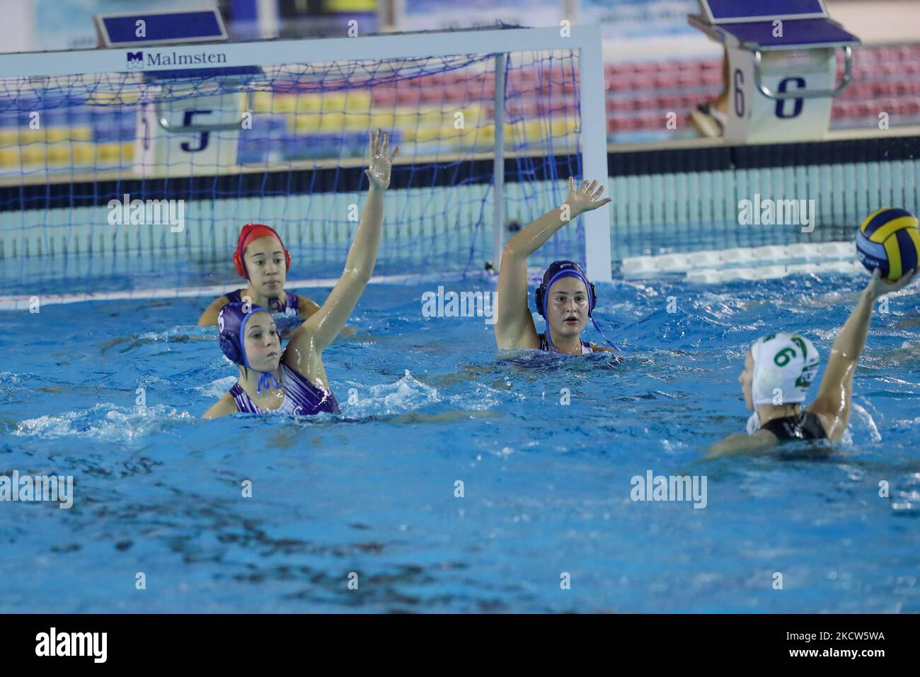 Lille UC défense pendant le Waterpolo Euroligue femmes Match FTC Telekom Budapest vs Lille UC sur 19 novembre 2021 à la piscine Polo Natatorio à Rome, Italie (photo de Luigi Mariani/LiveMedia/NurPhoto) Banque D'Images