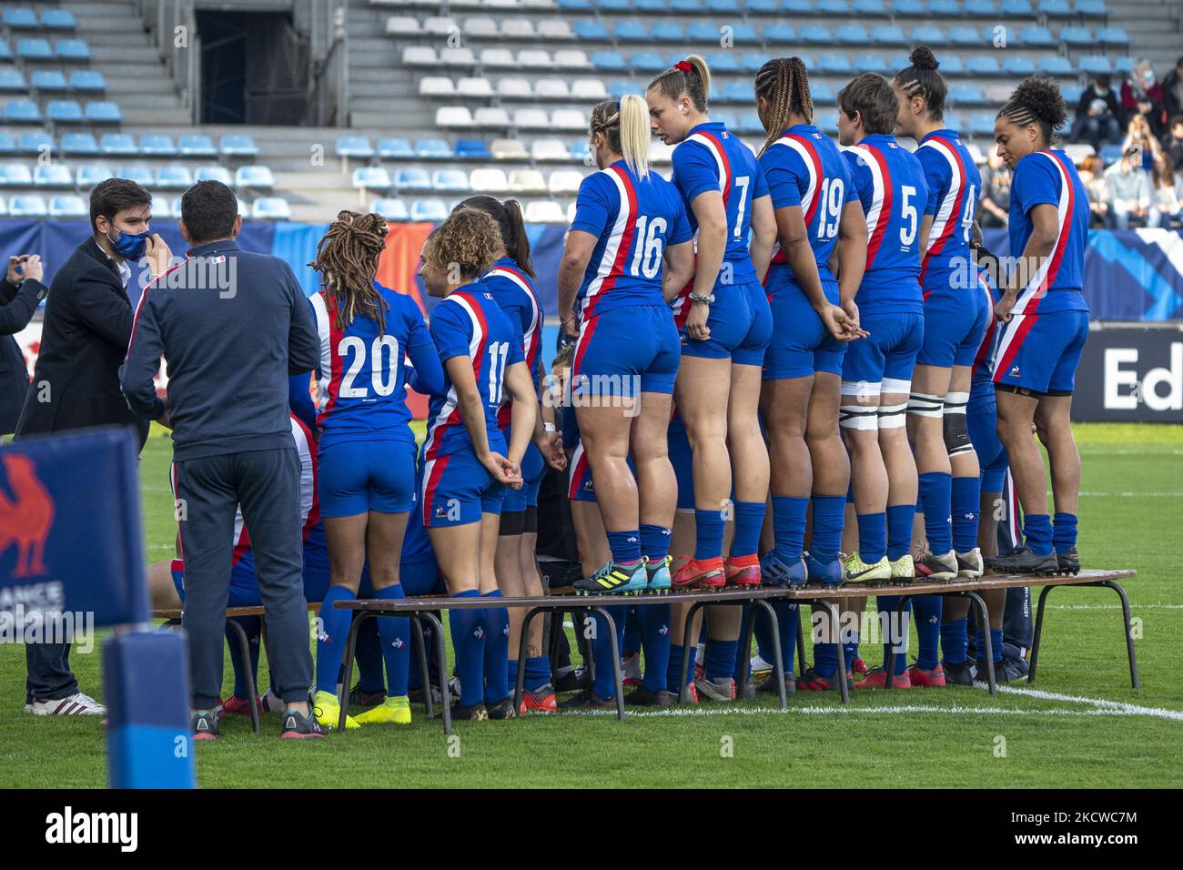 L'équipe française de rugby féminin pour la photo officielle lors du ...