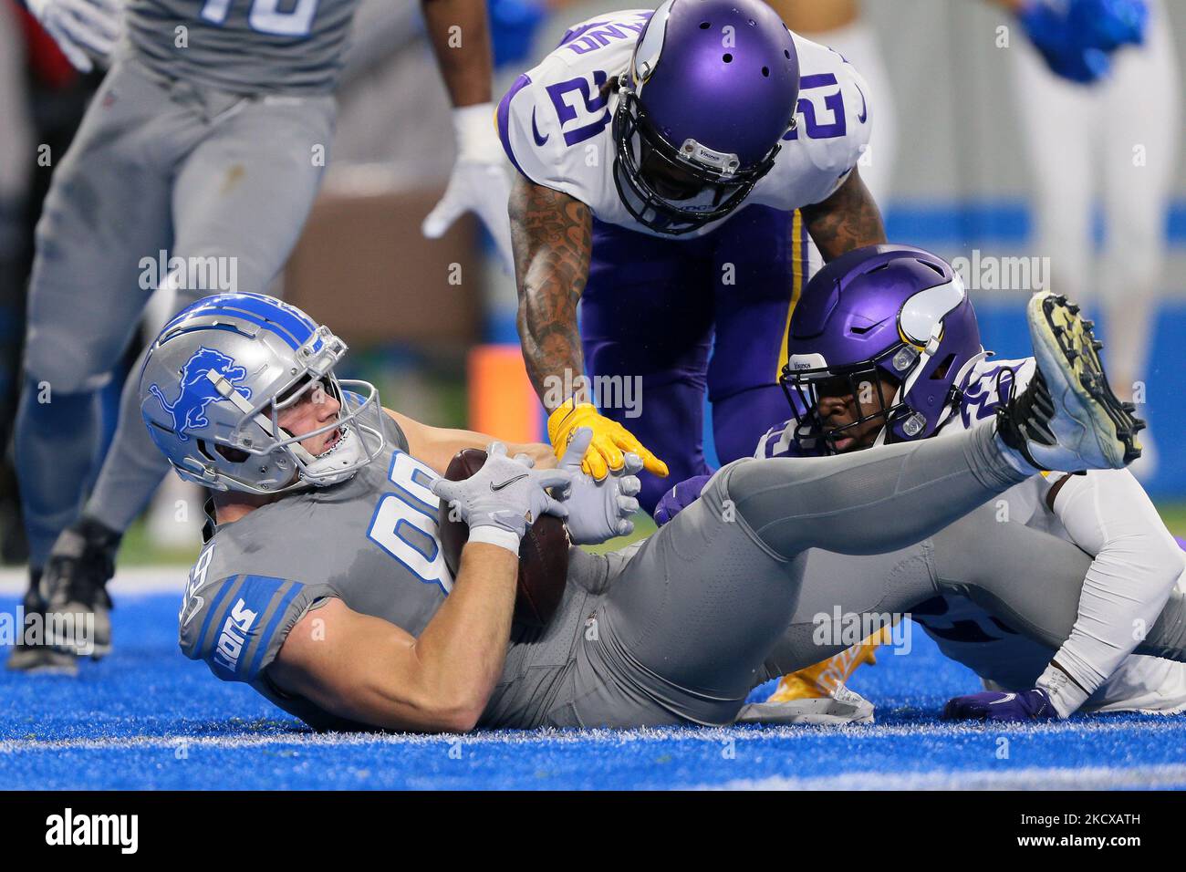 L'extrémité serrée des Lions de Détroit Brock Wright (89) a fait une course pendant la première moitié d'un match de football de la NFL contre les Vikings du Minnesota à Detroit, Michigan, États-Unis, le dimanche, 5 décembre 2021. (Photo de Jorge Lemus/NurPhoto) Banque D'Images L'extrémité serrée des Lions de Détroit Brock Wright (89) a fait une course pendant la première moitié d'un match de football de la NFL contre les Vikings du Minnesota à Detroit, Michigan, États-Unis, le dimanche, 5 décembre 2021. (Photo de Jorge Lemus/NurPhoto) Banque D'Images