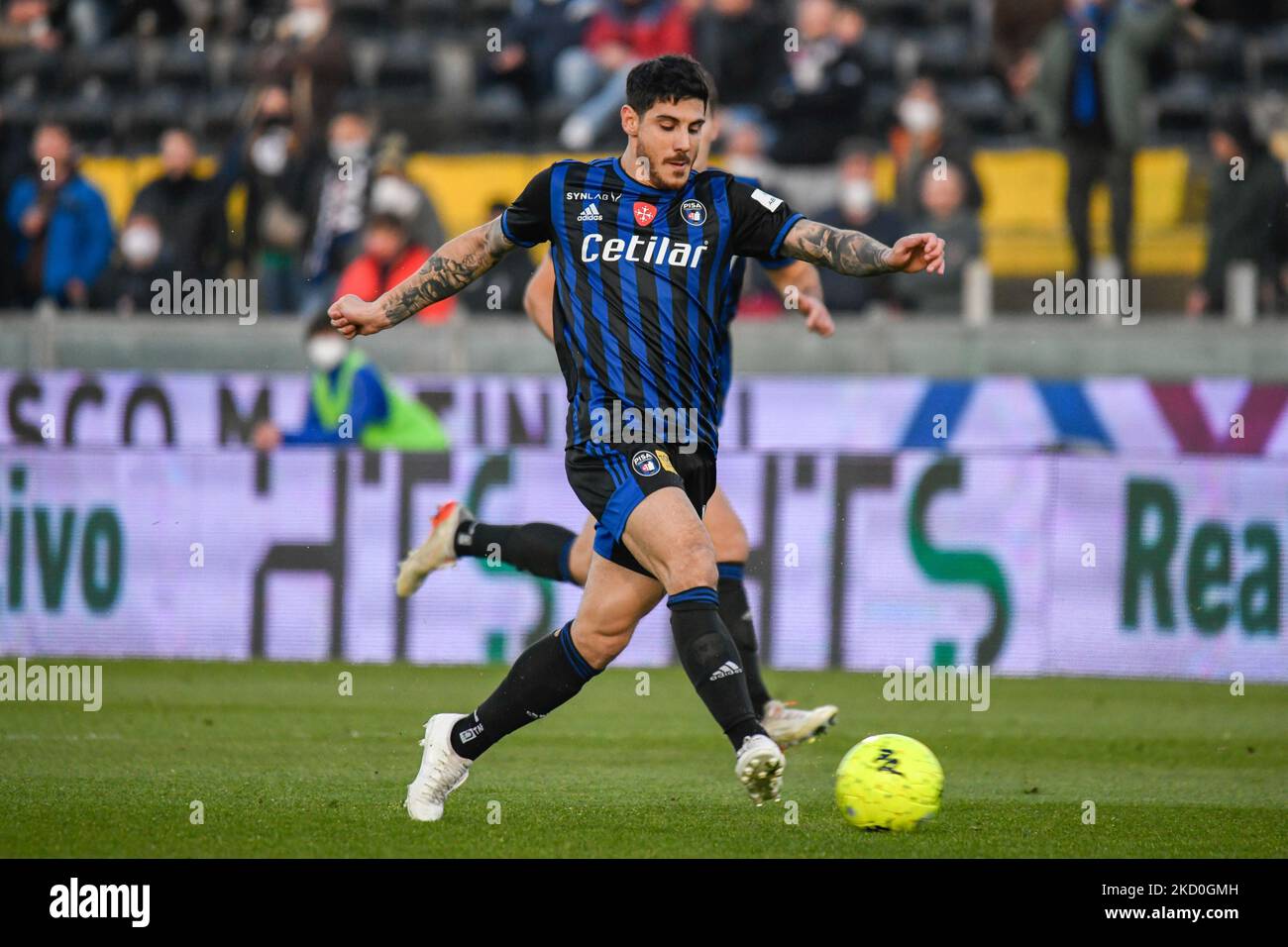 Giuseppe Mastinu (Pise) pendant le match de football italien série B AC Pise vs Frosinone Calcio sur 15 janvier 2022 à l'Arena Garibaldi à Pise, Italie (photo de Fabio Fagiolini/LiveMedia/NurPhoto) Banque D'Images