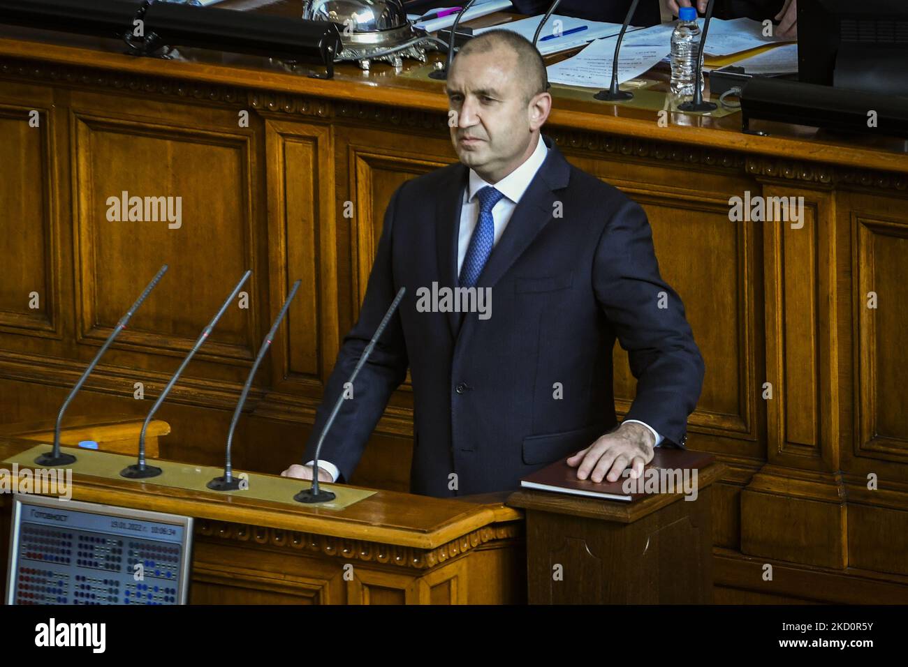 Rumen Radev a prêté serment pour un second mandat en tant que Président de la Bulgarie lors d'une cérémonie officielle au Parlement bulgare à Sofia sur 19 janvier 2022. (Photo de Georgi Paleykov/NurPhoto) Banque D'Images