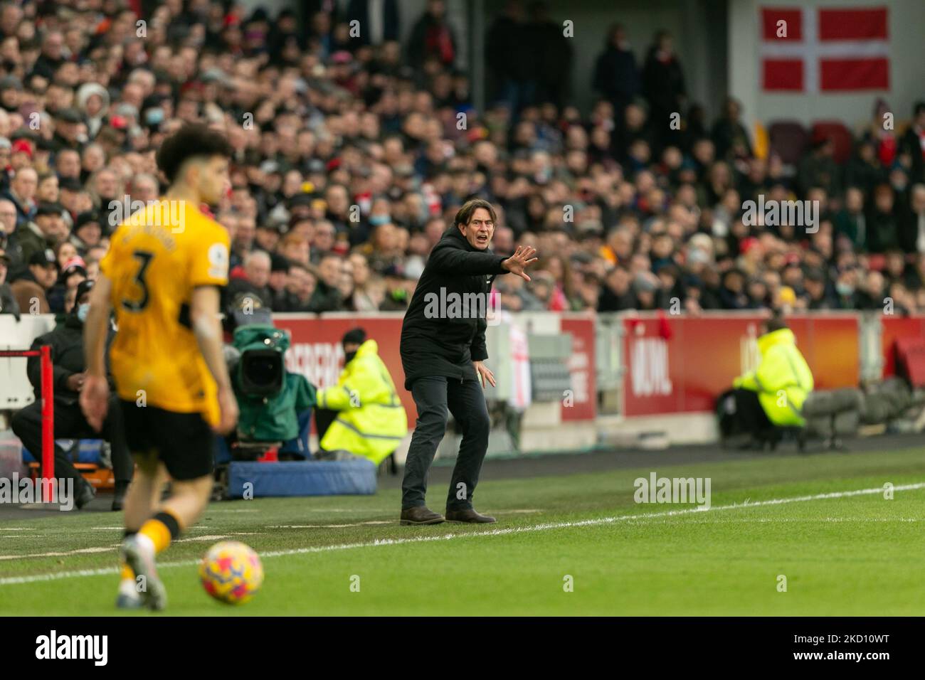 Le directeur de Thomas Frank Brentford donne des instructions pendant le match de la Premier League entre Brentford et Wolverhampton Wanderers au stade communautaire de Brentford, à Brentford, le samedi 22nd janvier 2022. (Photo de Juan Gasperini/MI News/NurPhoto) Banque D'Images