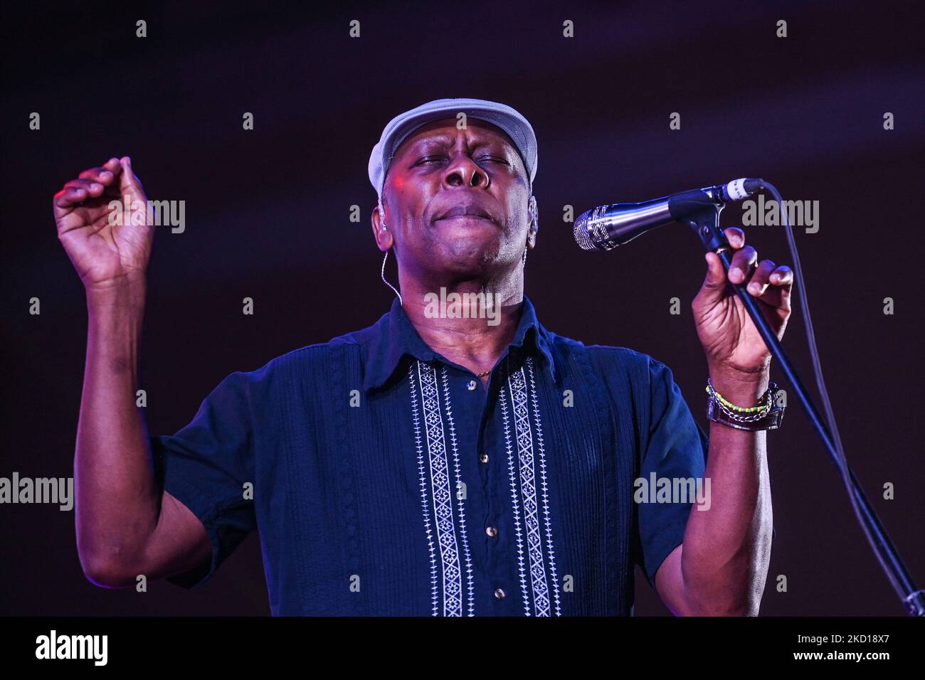 Ibrahim Ferrer Jr. Se produit le jour de fermeture de Merida Fest 2022 en face de l'hôtel de ville de Merida. Le concert a été organisé à l'occasion du 25th anniversaire de Buena Vista social Club - un groupe de musiciens cubains. Le dimanche, 23 janvier 2022, à Mérida, Yucatan, Mexique. (Photo par Artur Widak/NurPhoto) Banque D'Images