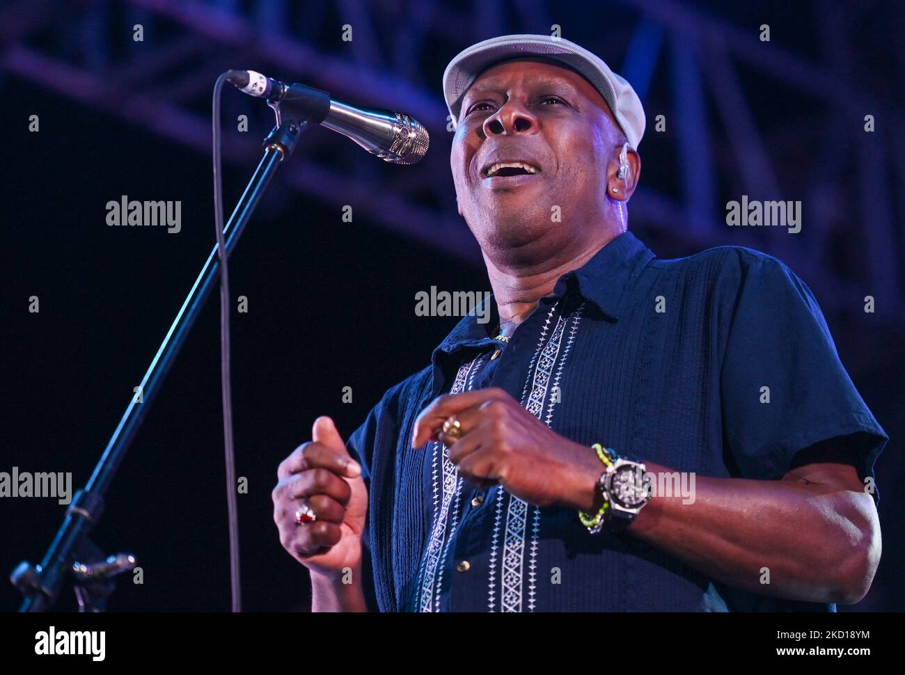 Ibrahim Ferrer Jr. Se produit le jour de fermeture de Merida Fest 2022 en face de l'hôtel de ville de Merida. Le concert a été organisé à l'occasion du 25th anniversaire de Buena Vista social Club - un groupe de musiciens cubains. Le dimanche, 23 janvier 2022, à Mérida, Yucatan, Mexique. (Photo par Artur Widak/NurPhoto) Banque D'Images