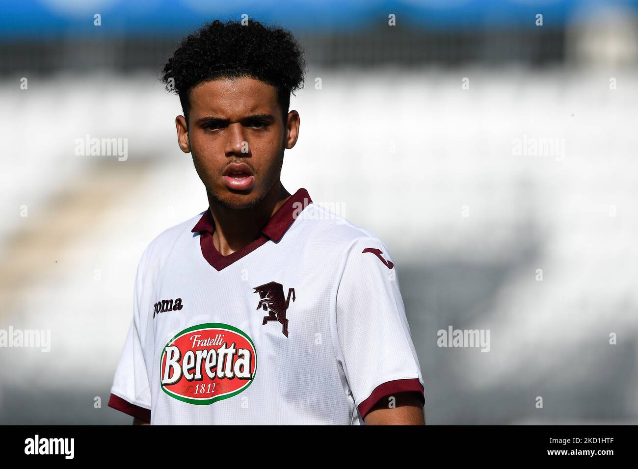 Vercelli, Italie. 30 octobre 2022. Daouda Weidmann, de Torino FC U19, regarde pendant le match de football Primavera 1 entre Torino FC U19 et AC Milan U19. Credit: Nicolò Campo/Alay Live News Banque D'Images