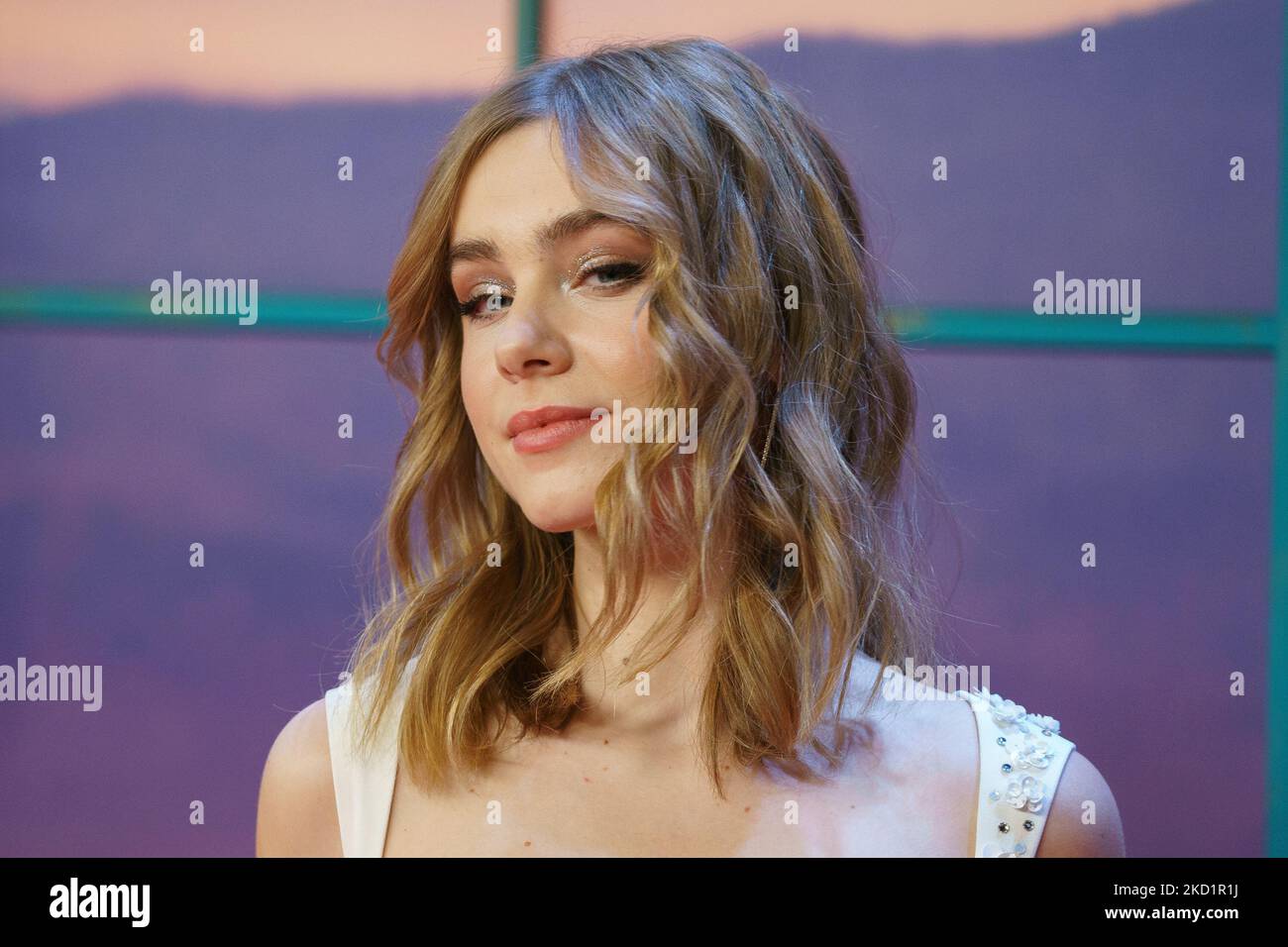 L'actrice Clara Galle assiste à Une première de Traves de Tu ventana par Netflix au cinéma Callao sur 2 février 2022 à Madrid, Espagne (photo d'Oscar Gonzalez/NurPhoto) Banque D'Images