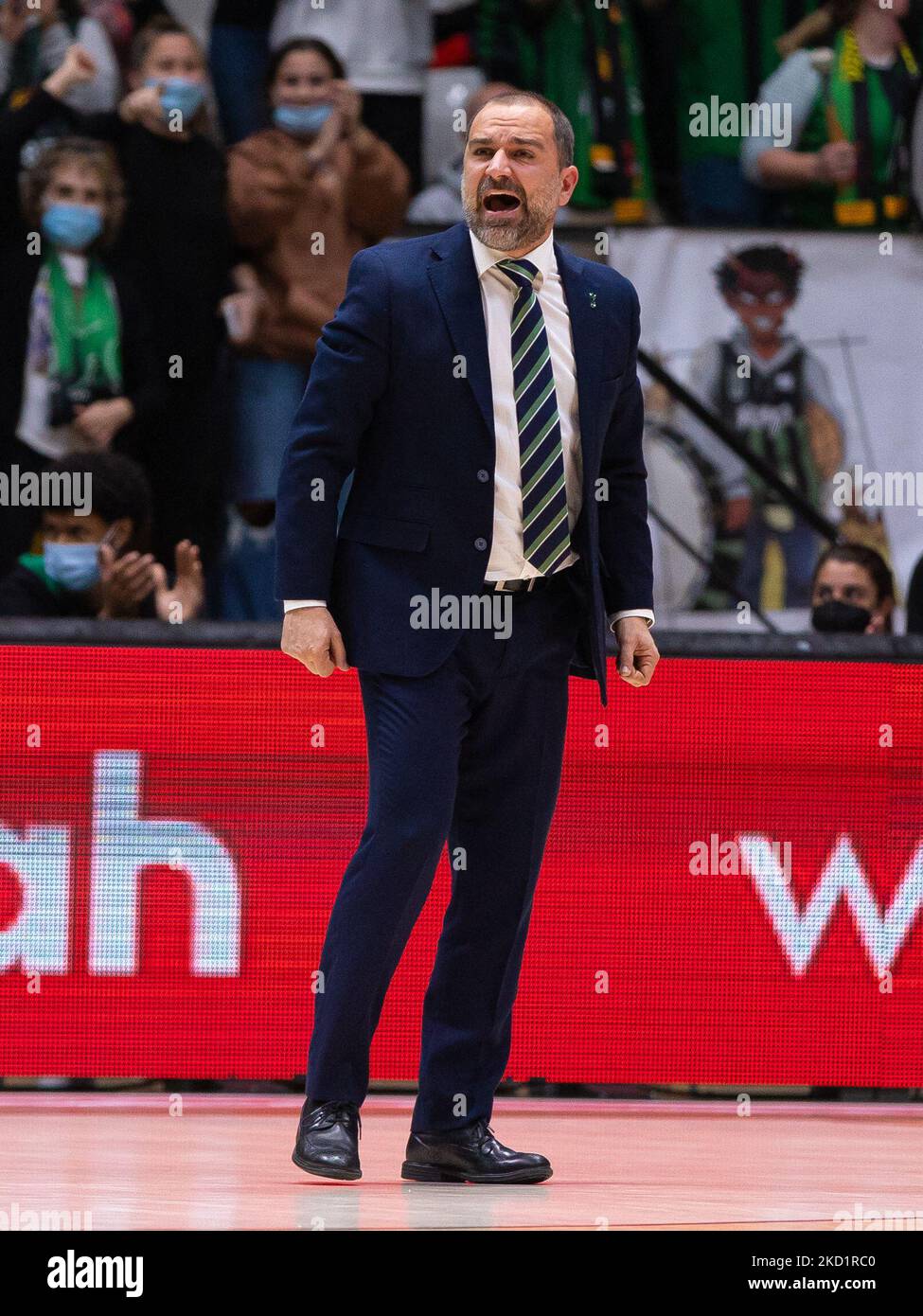 Carles Duran de Joventut Badalona pendant l'Eurocup 7 jours de match entre le Club Joventut Badalona et le Partizan NIS Belgrade au Palau Olimpic de Badalona à Barcelone. (Photo par DAX Images/NurPhoto) Banque D'Images