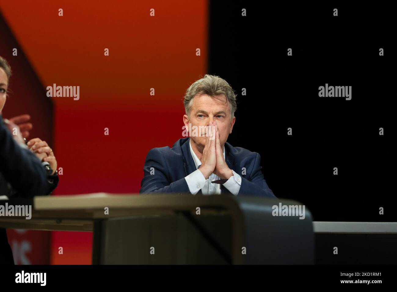 Le Parti communiste français (PCF) et candidat à l'élection