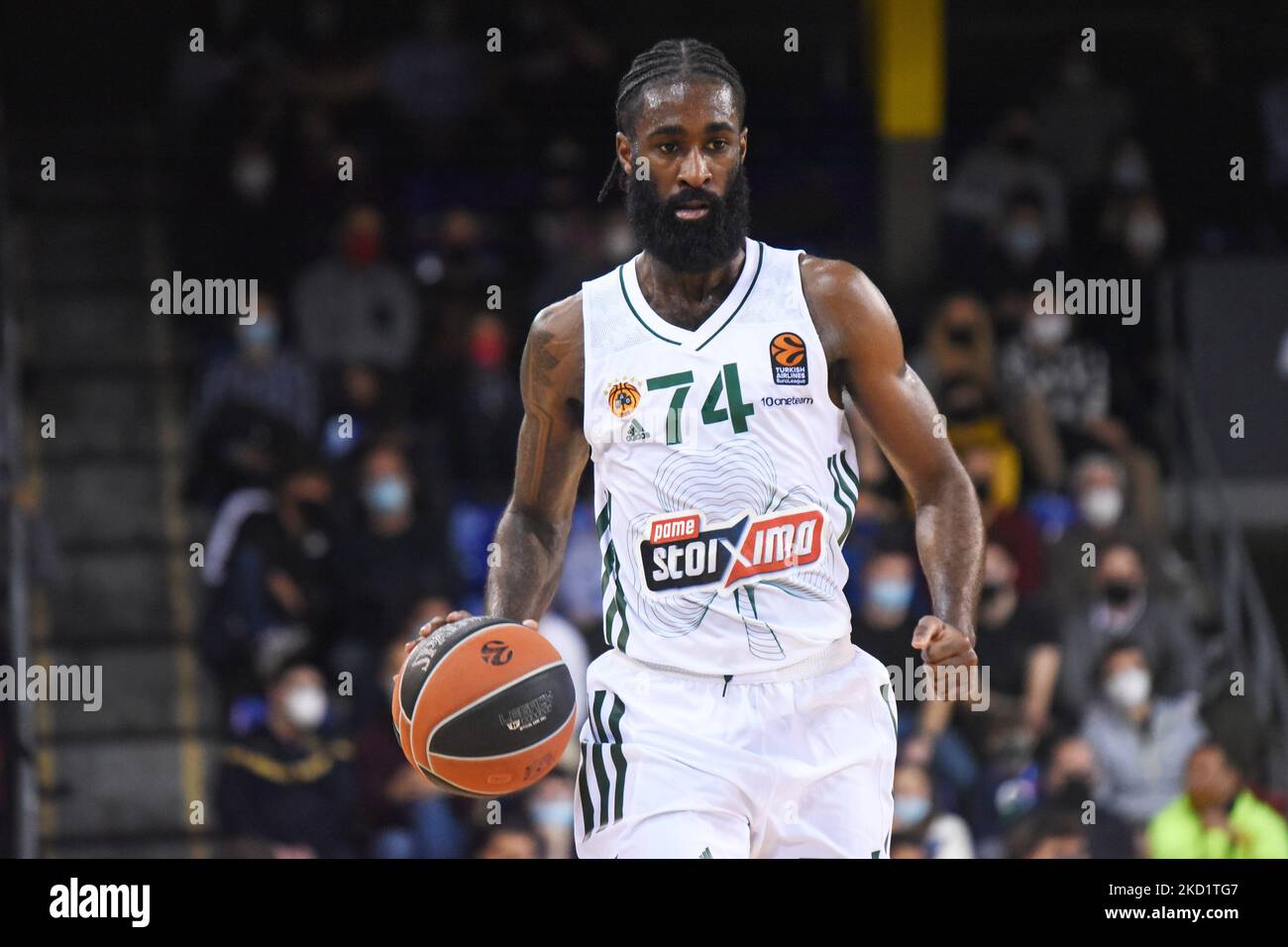 Howard Sant-Roos lors du match entre le FC Barcelone et le club de basket-ball Panathinaikos, correspondant à la semaine 25 de l'Euroligue, joué au Palau Blaugrana, le 03th janvier 2022, à Barcelone, Espagne. (Photo de Noelia Deniz/Urbanandsport /NurPhoto) Banque D'Images