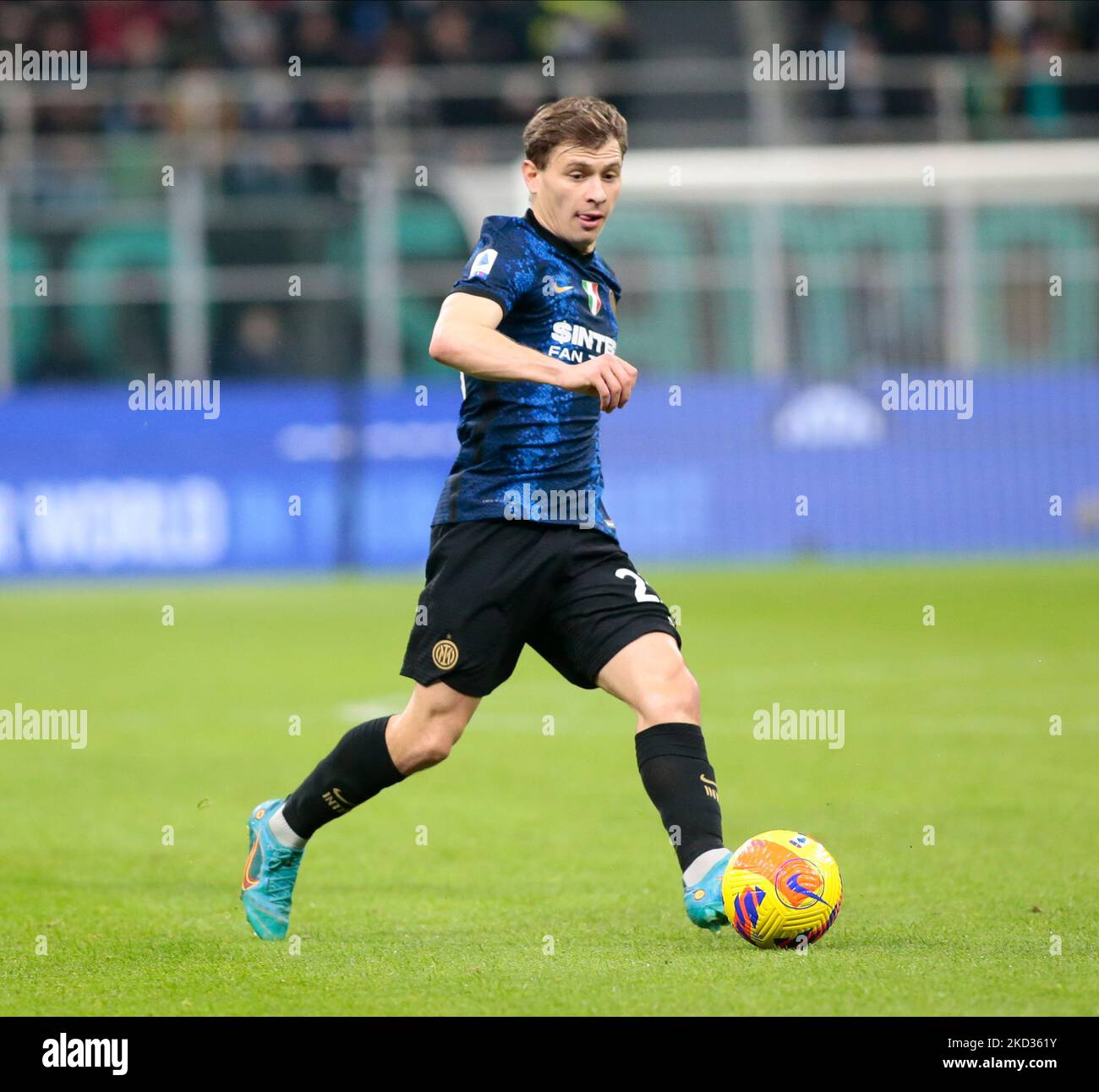 Nicolo Barella d'Inter pendant la série italienne Un match de football entre le FC Inter et Sassuolo Calcio sur 20 février 2022 à San Siro - stade Giuseppe Meazza à Milan, Italie (photo de Nderim Kaceli/LiveMedia/NurPhoto) Banque D'Images