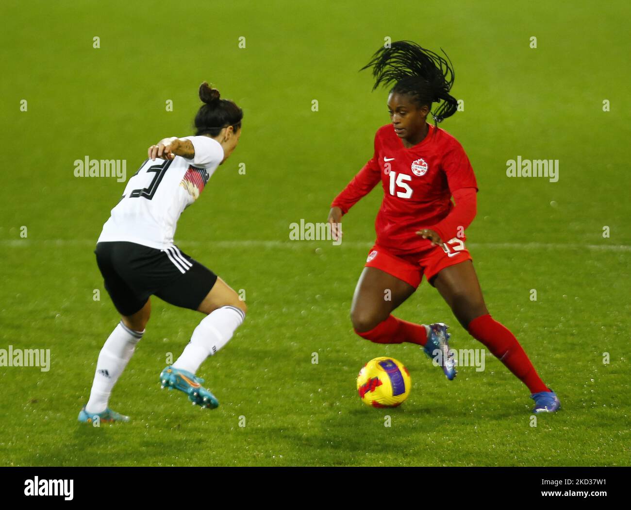 Nichelle Prince (Houston Dash) du Canada pendant la coupe Arnold Clark entre l'Allemagne et le Canada à Carrow Road, Norwich, le 20th février 2022 (photo d'action Foto Sport/NurPhoto) Banque D'Images