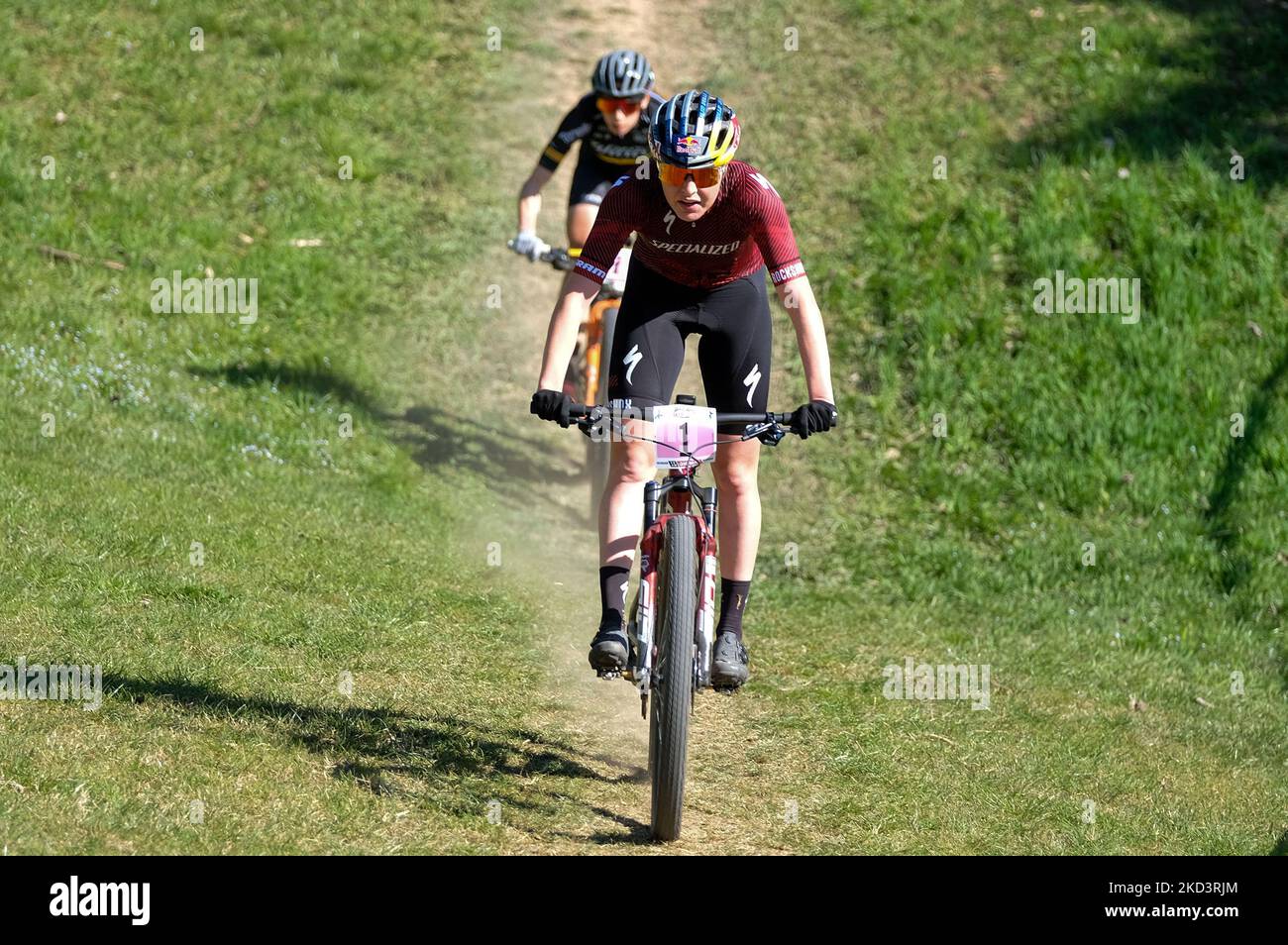 (1) - Laura Stinger (AUT) pendant le MTB - VTT Verona MTB International XCO 2022 - Open Woman race on 27 février 2022 au Parco delle Colombare à Vérone, Italie (photo de Roberto Tommasini/LiveMedia/NurPhoto) Banque D'Images