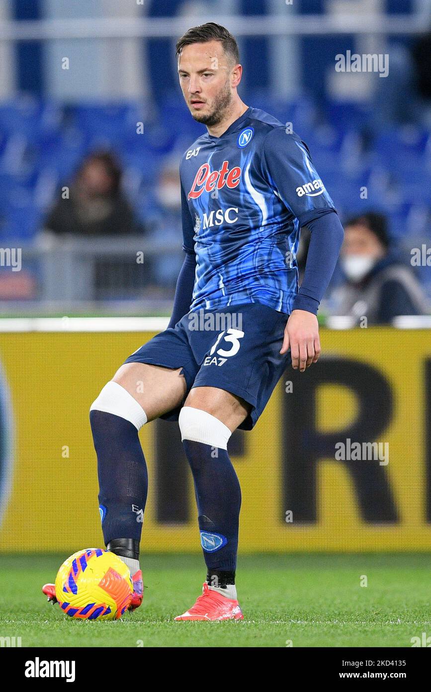 Amir Rrahmani de SSC Napoli pendant la série Un match entre SS Lazio et SSC Napoli au Stadio Olimpico, Rome, Italie, le 27 février 2022. (Photo de Giuseppe Maffia/NurPhoto) Banque D'Images