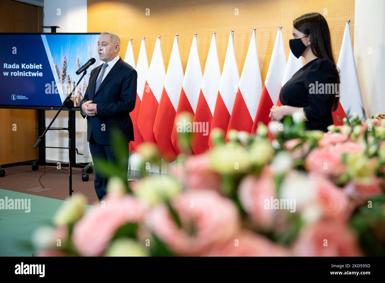 Henryk Kowalczyk, vice-Premier ministre polonais, et Natalia Latocha, lors de l'inauguration du Conseil des femmes pour l'agriculture, à Varsovie, en Pologne, le 8 mars 2022 (photo de Mateusz Wlodarczyk/NurPhoto) Banque D'Images