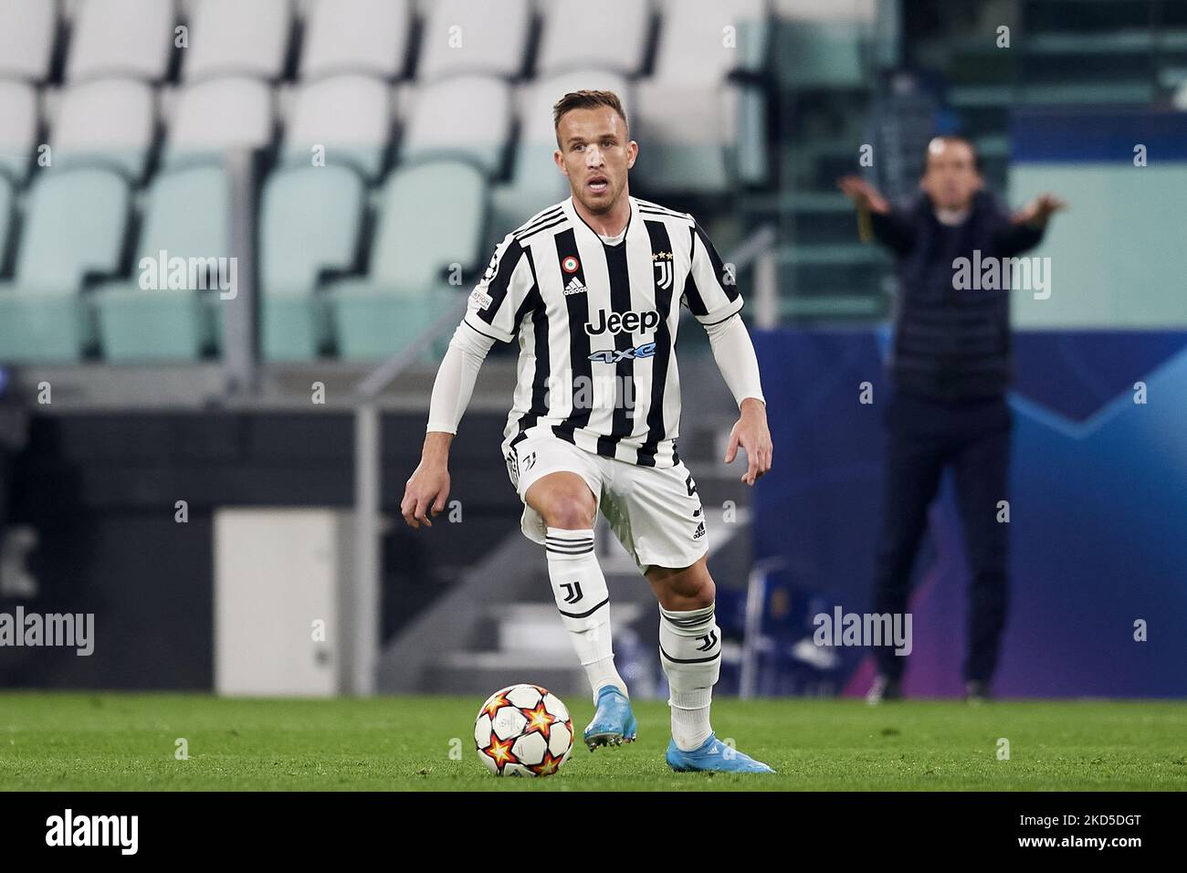 Arthur Melo de Juventus lors de la manche de la Ligue des champions de l'UEFA de la manche de seize coupe deux match entre Juventus et Villarreal CF au stade de Juventus sur 16 mars 2022 à Turin, en Italie. (Photo de Jose Breton/Pics action/NurPhoto) Banque D'Images