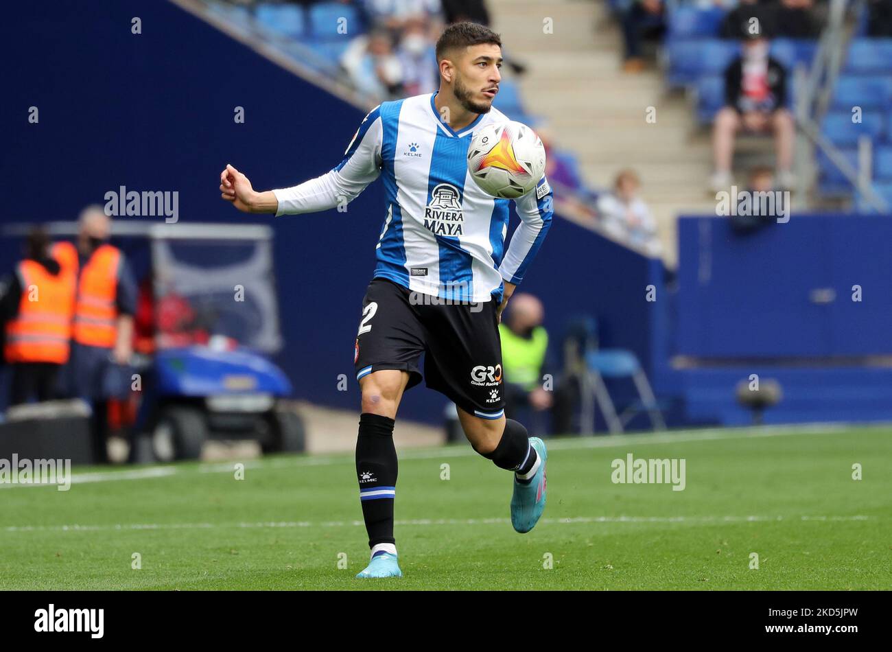 Oscar Gil lors du match entre le RCD Espanyol et le RCD Mallorca, correspondant à la semaine 29 de la Liga Santander, joué au stade RCDE, à Barcelone, le 20th mars 2022. (Photo de Joan Valls/Urbanandsport /NurPhoto) Banque D'Images