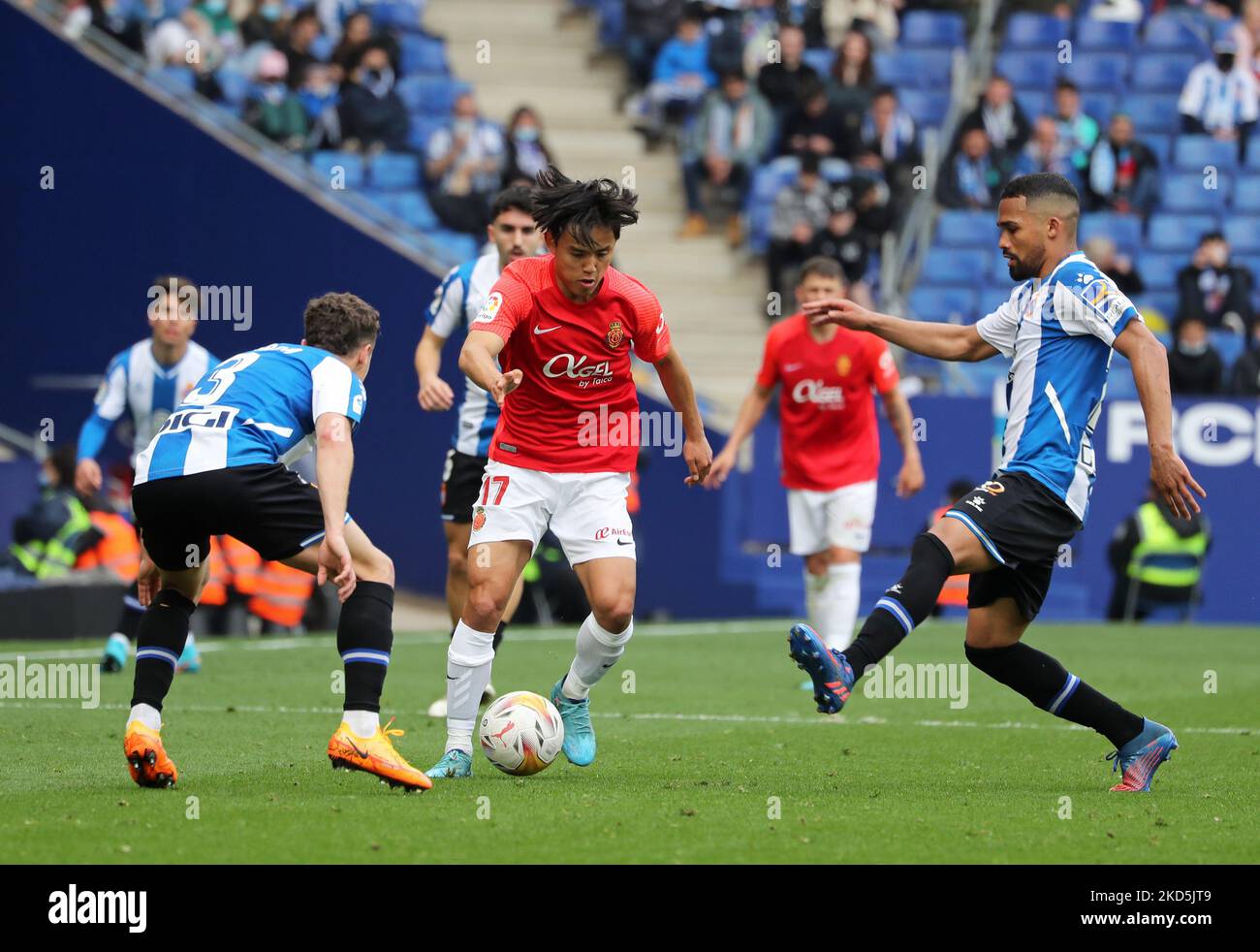 Takefusa Kubo pendant le match entre le RCD Espanyol et le RCD Mallorca, correspondant à la semaine 29 de la Liga Santander, joué au stade RCDE, à Barcelone, le 20th mars 2022. (Photo de Joan Valls/Urbanandsport /NurPhoto) Banque D'Images