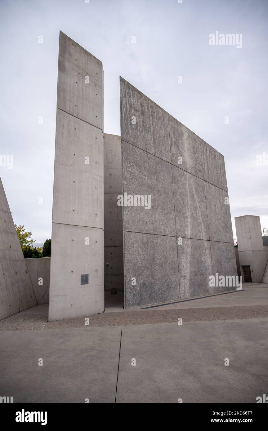 Ottawa (Ontario) - 20 octobre 2022 : le monument national de l'Holocauste à Ottawa (Ontario) à l'automne. Banque D'Images