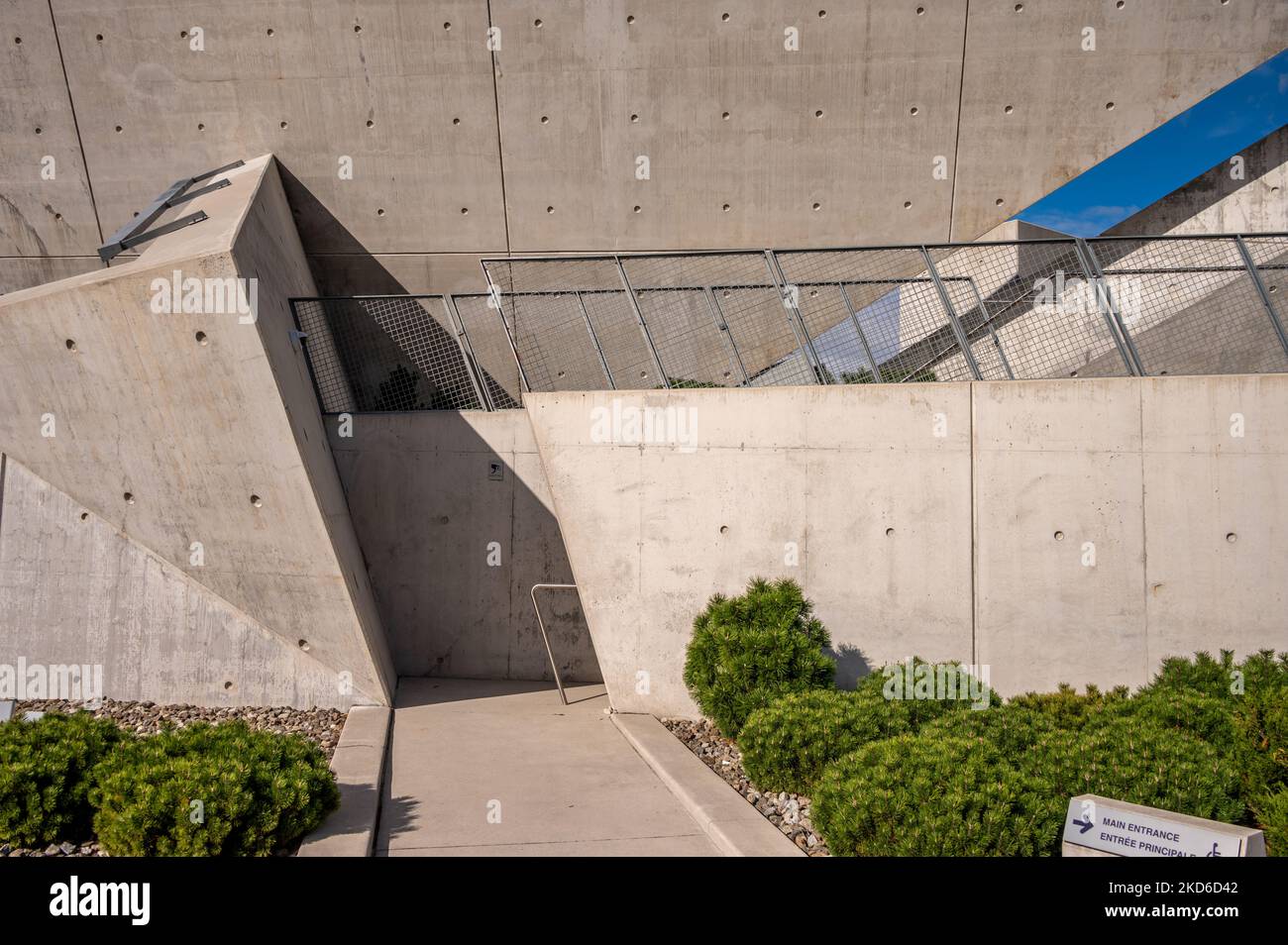 Ottawa (Ontario) - 20 octobre 2022 : le monument national de l'Holocauste à Ottawa (Ontario) à l'automne. Banque D'Images