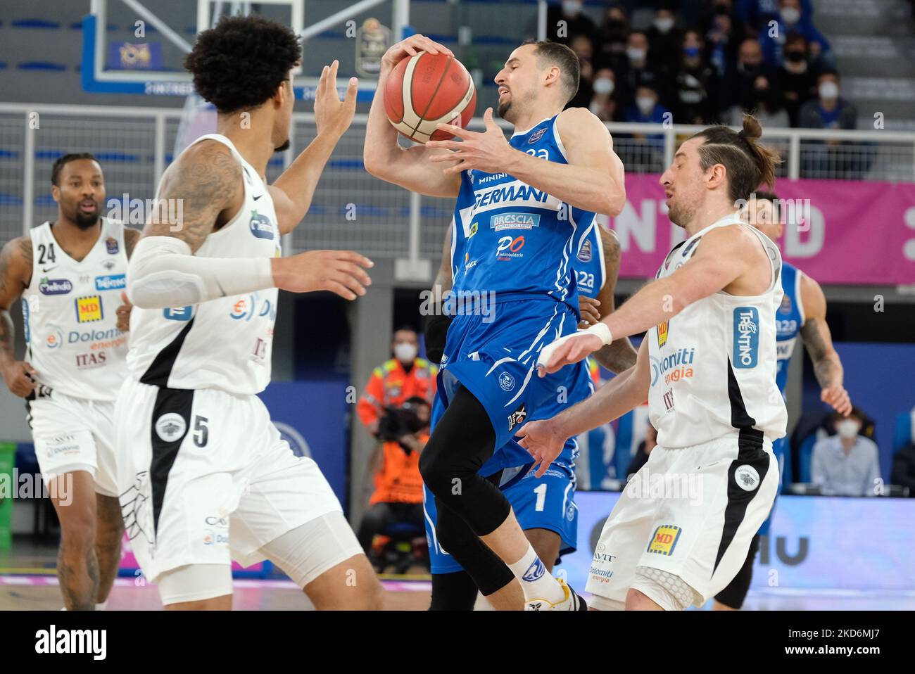 A2A Leonessa Brescia Faces Vicenza in Season Opener