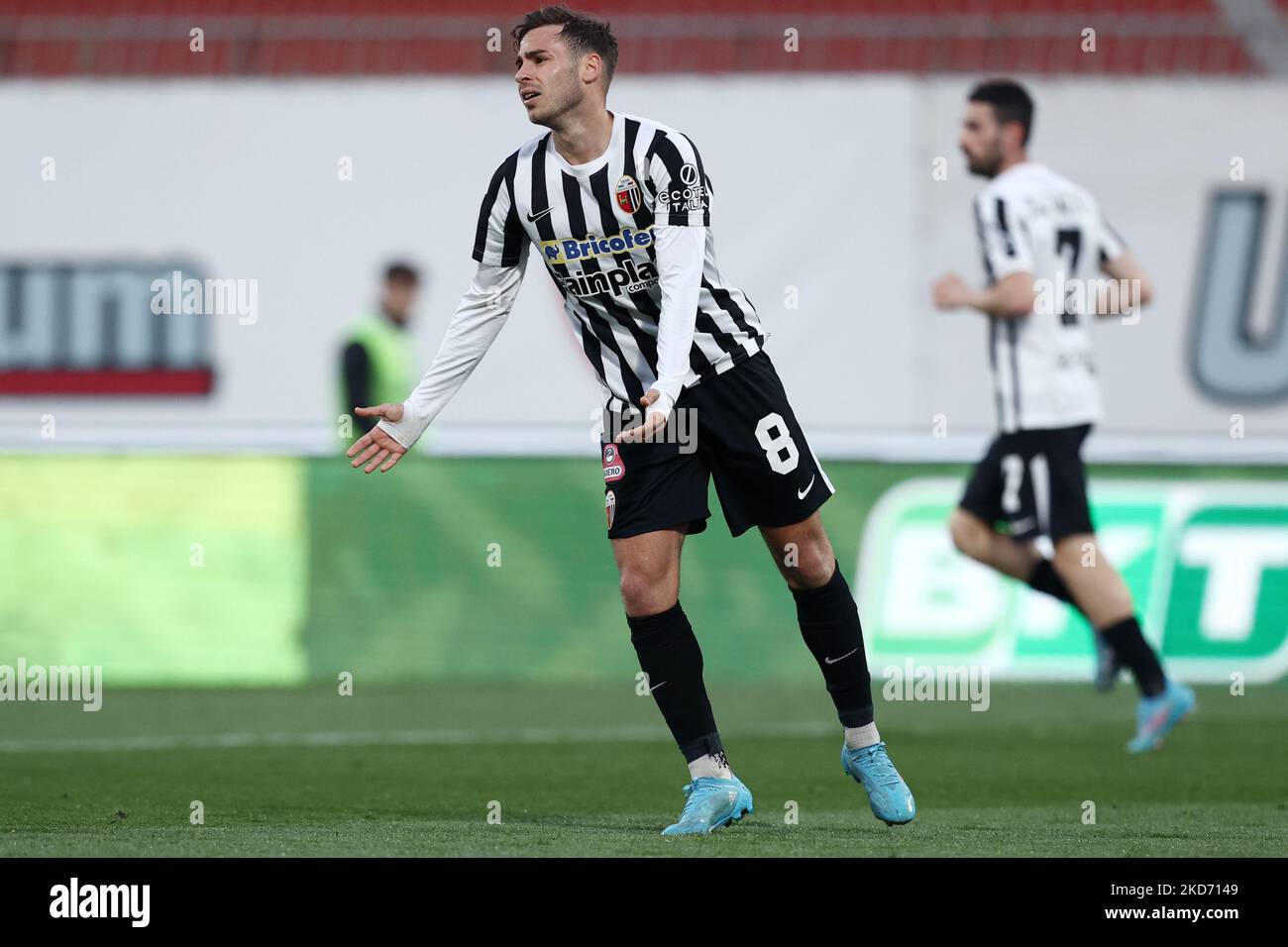 Atanas Iliev (Ascoli Calcio 1898) looks on during AC Monza vs