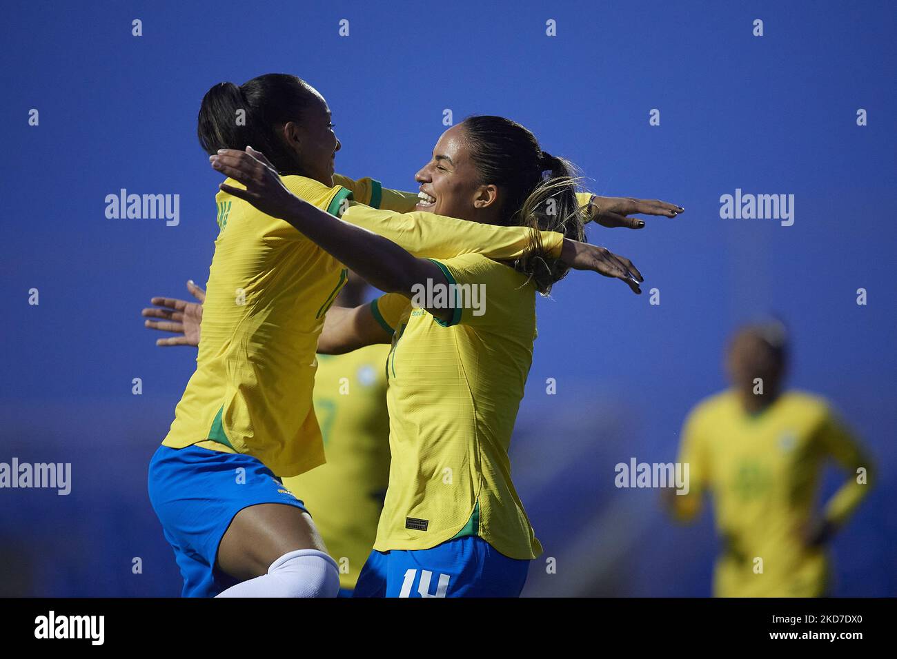 Gabriela Silva du Brésil célèbre après avoir marquant son premier but lors du match amical entre les femmes du Brésil et les femmes de Hongrie à l'arène Pinatar sur 11 avril 2022 à Murcie, Espagne. (Photo de Jose Breton/Pics action/NurPhoto) Banque D'Images