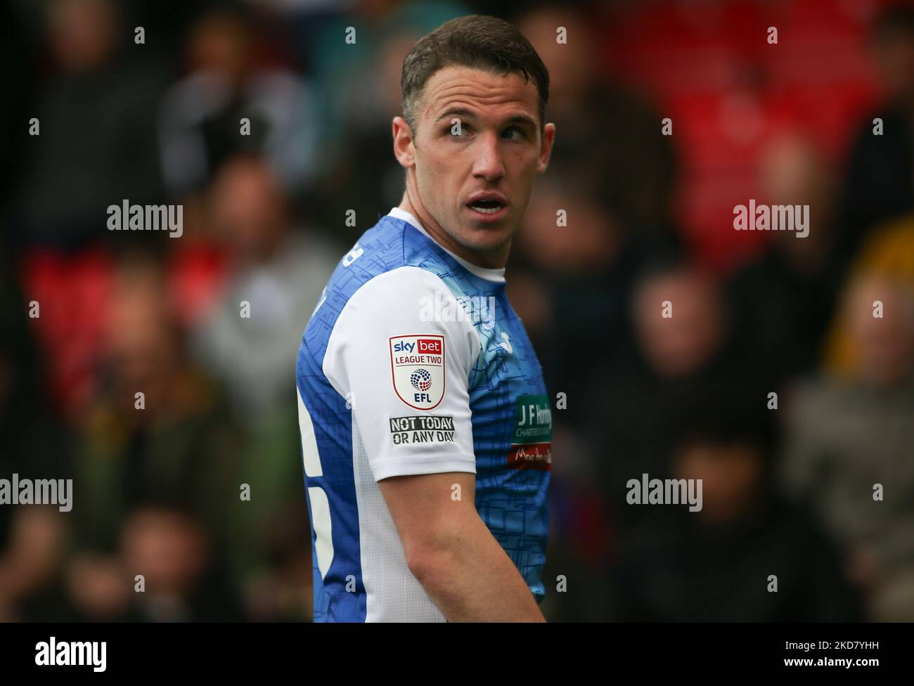 John Rooney de Barrow pendant le match de la Sky Bet League 2 entre Salford City et Barrow à Moor Lane, Salford, le lundi 18th avril 2022. (Photo par Michael Driver/MI News/NurPhoto) Banque D'Images