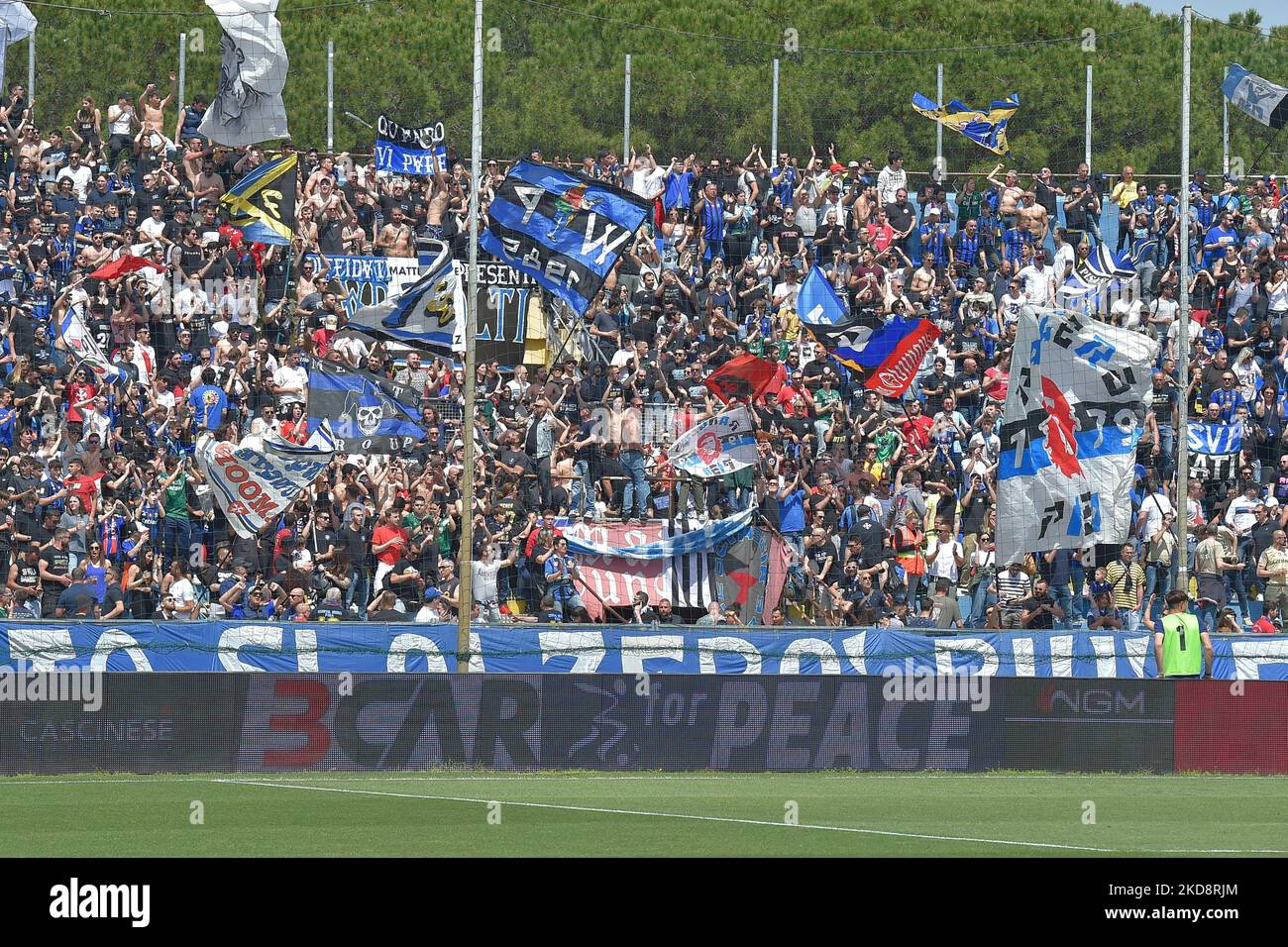 Fans de Pise pendant le football italien série B match AC Pise vs