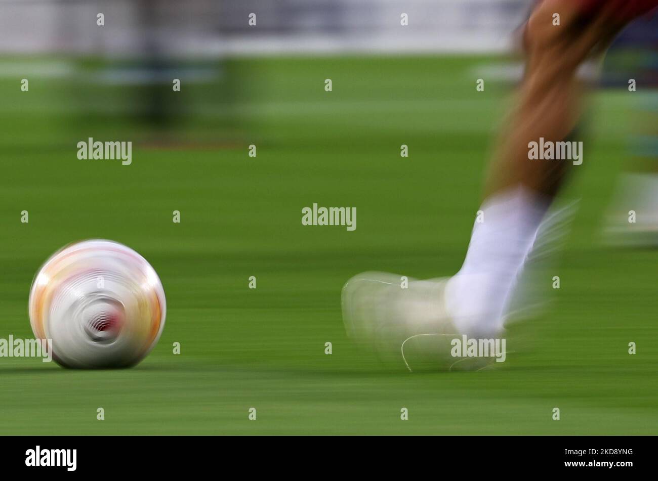 Le ballon officiel du match entre le FC Barcelone et le RCD Mallorca, correspondant à la semaine 34 de la Liga Santander, a joué au stade Camp Nou, à Barcelone, le 1st mai 2022. (Photo de Joan Valls/Urbanandsport /NurPhoto) Banque D'Images