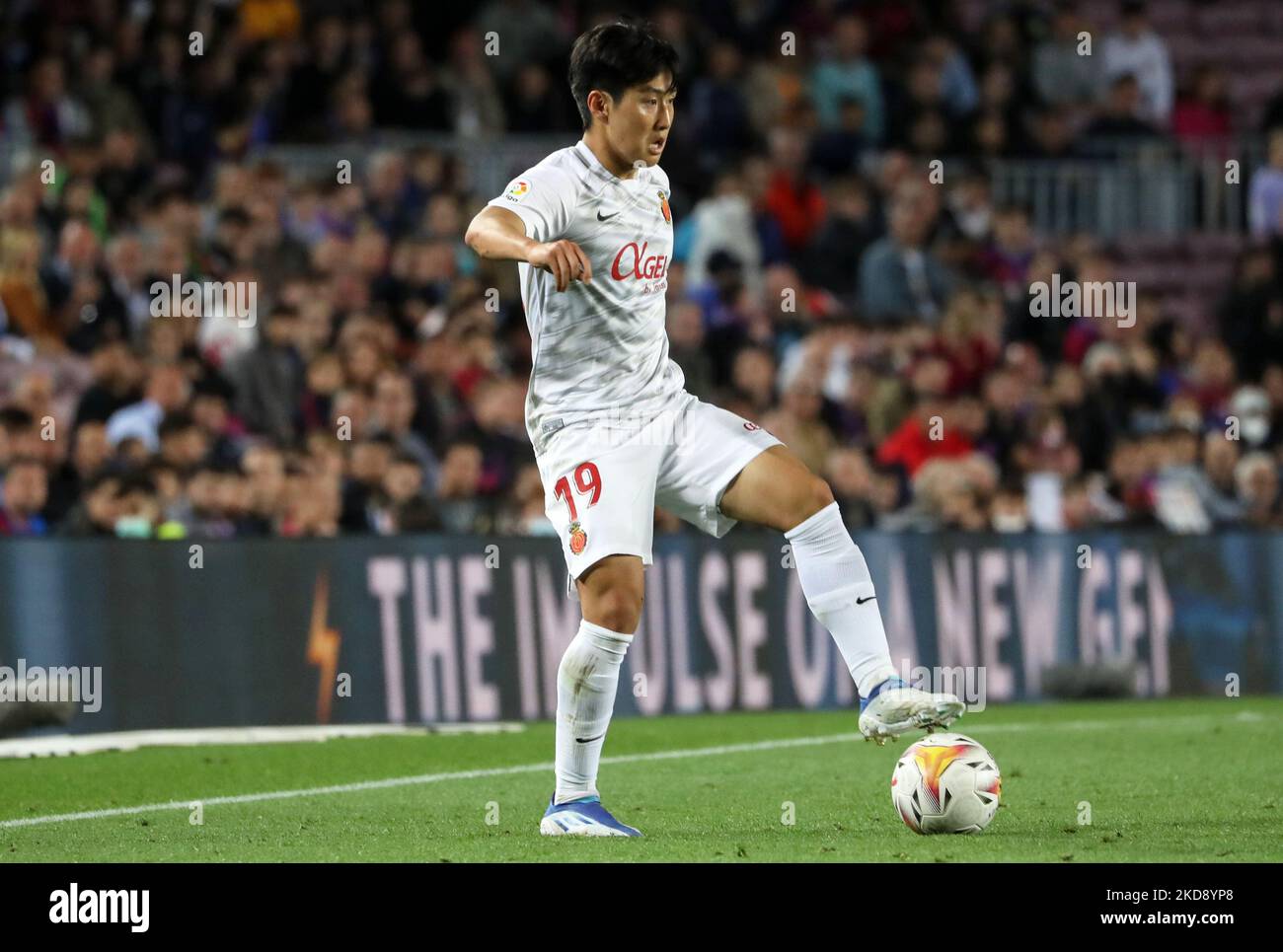 Takefusa Kubo pendant le match entre le FC Barcelone et le RCD Mallorca, correspondant à la semaine 34 de la Liga Santander, joué au Camp Nou Stadium, à Barcelone, le 1st mai 2022. (Photo de Joan Valls/Urbanandsport /NurPhoto) Banque D'Images