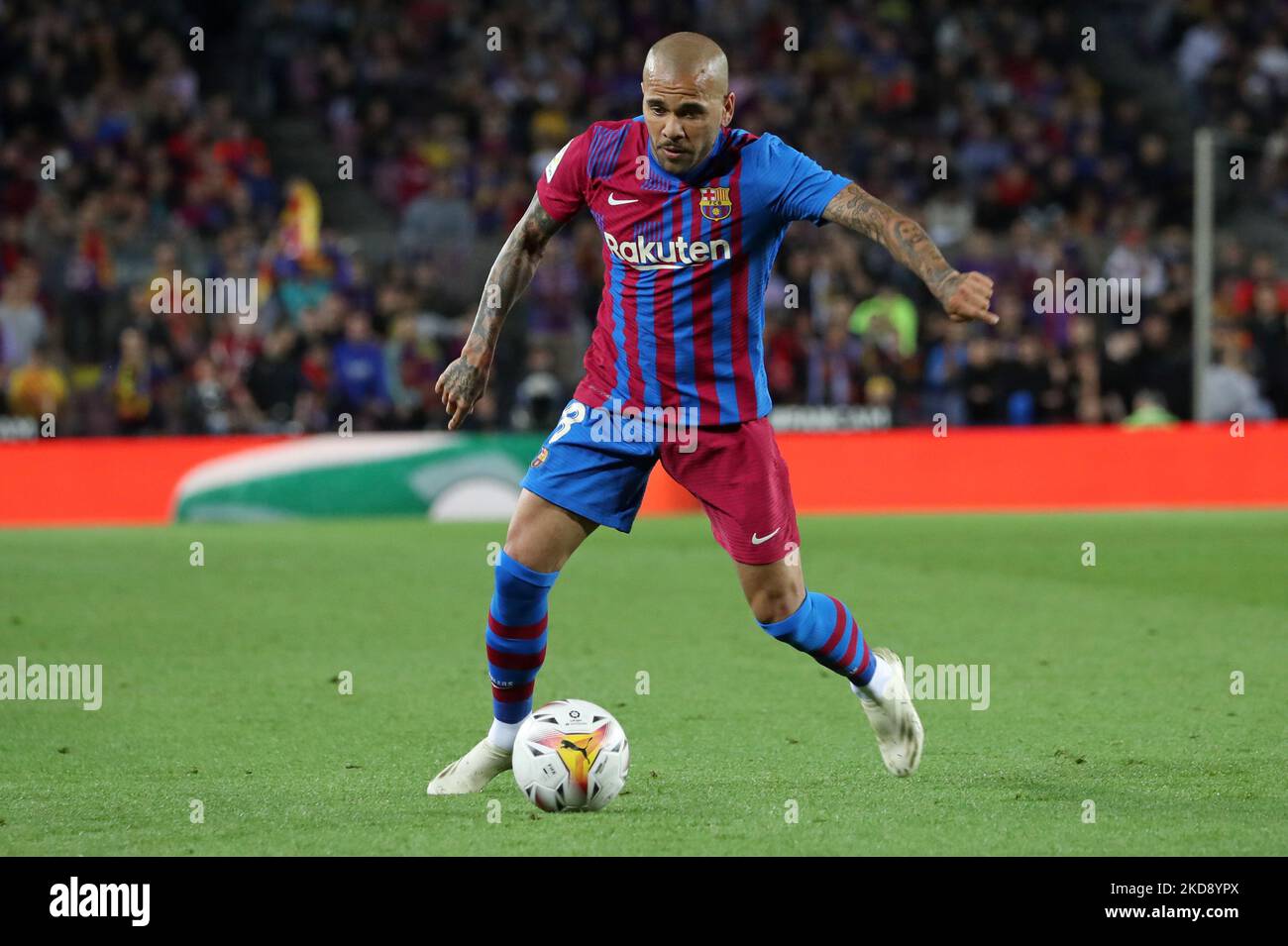 Dani Alves lors du match entre le FC Barcelone et le RCD Mallorca, correspondant à la semaine 34 de la Liga Santander, joué au Camp Nou Stadium, à Barcelone, le 1st mai 2022. (Photo de Joan Valls/Urbanandsport /NurPhoto) Banque D'Images