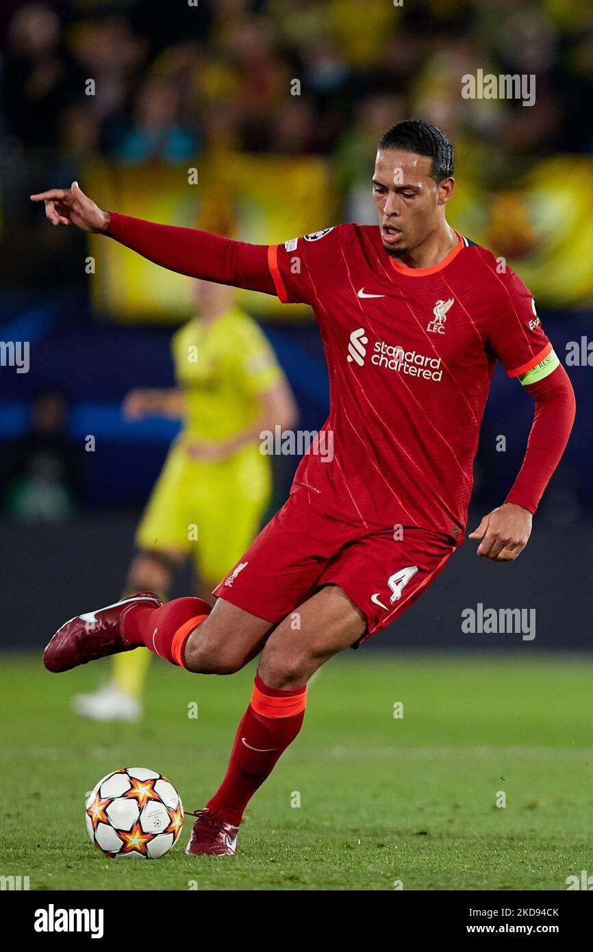 Virgile van Dijk du FC Liverpool en action pendant le match demi-coupe de la Ligue des champions de l'UEFA entre le FC Villarreal et le FC Liverpool à l'Estadio de la Ceramica, 3 mai 2022, Villarreal, Espagne. (Photo de David Aliaga/NurPhoto) Banque D'Images