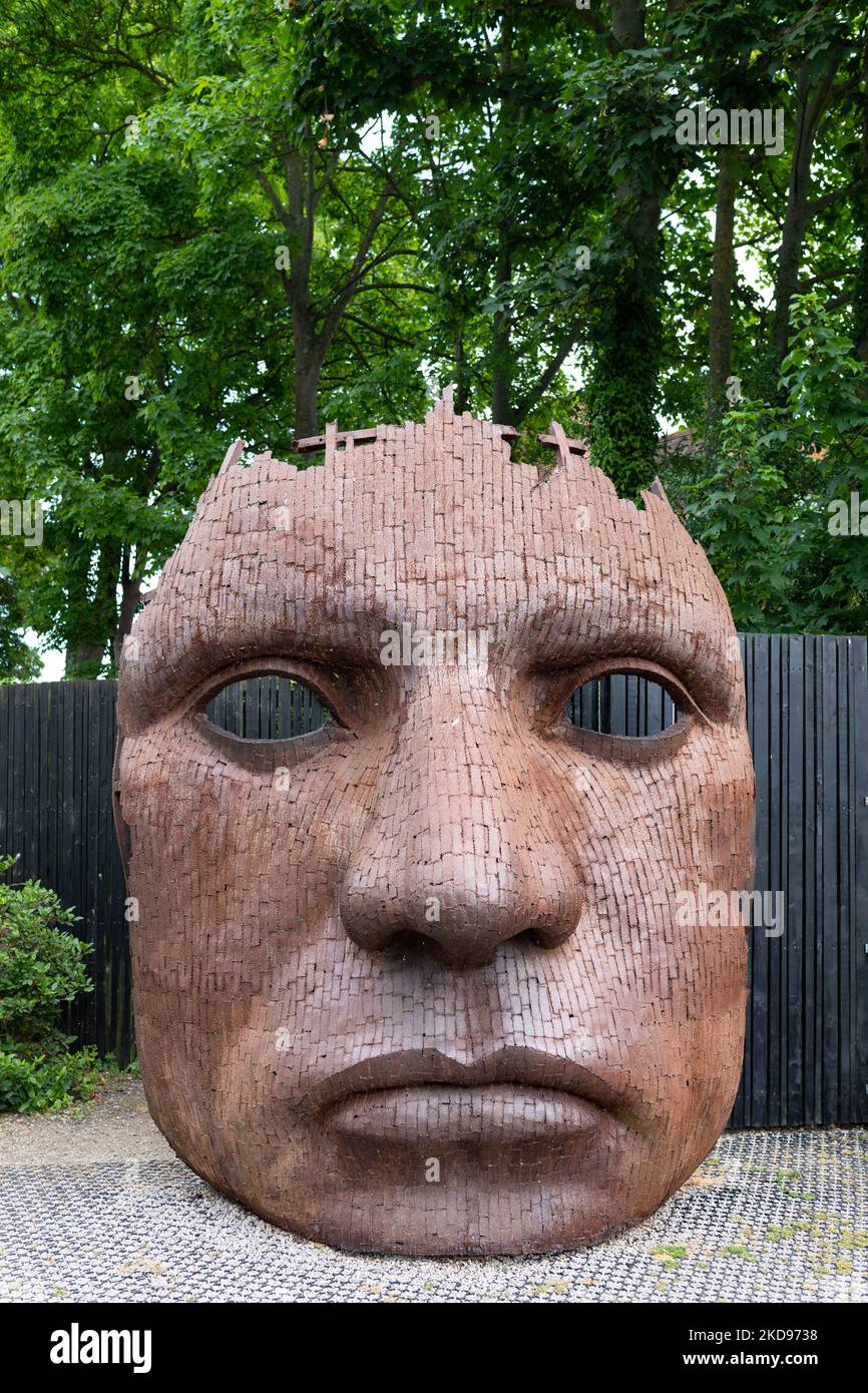 Sculpture de cloison par Rick Kirby, Canterbury, Angleterre, Royaume-Uni Banque D'Images