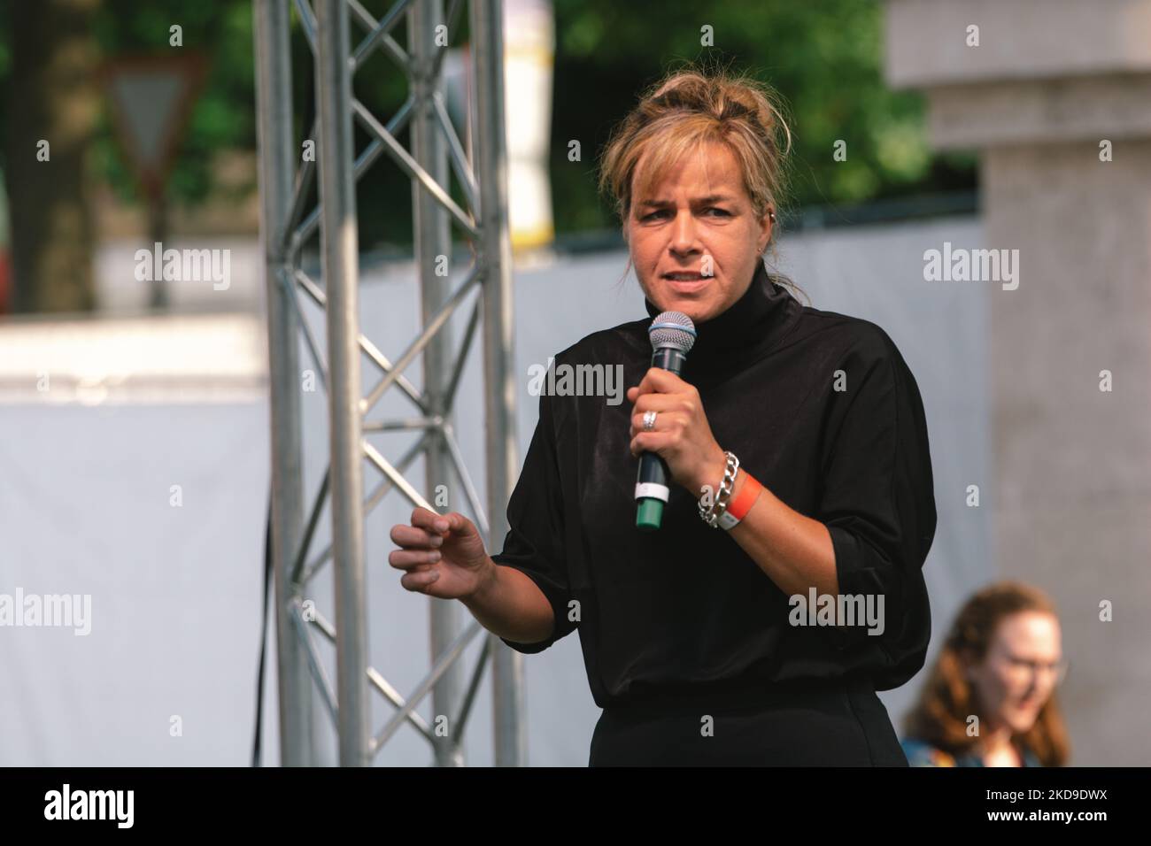 Mona Neubaur, le chef du parti vert en NRW parle lors de la campagne électorale du parti vert 2022 à Cologne, Allemagne sur 7 mai 2022 (photo de Ying Tang/NurPhoto) Banque D'Images Mona Neubaur, le chef du parti vert en NRW parle lors de la campagne électorale du parti vert 2022 à Cologne, Allemagne sur 7 mai 2022 (photo de Ying Tang/NurPhoto) Banque D'Images