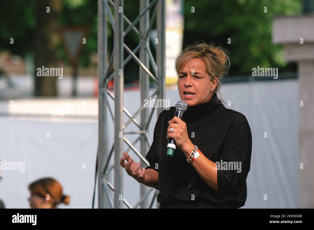 Mona Neubaur, le chef du parti vert en NRW parle lors de la campagne électorale du parti vert 2022 à Cologne, Allemagne sur 7 mai 2022 (photo de Ying Tang/NurPhoto) Banque D'Images Mona Neubaur, le chef du parti vert en NRW parle lors de la campagne électorale du parti vert 2022 à Cologne, Allemagne sur 7 mai 2022 (photo de Ying Tang/NurPhoto) Banque D'Images
