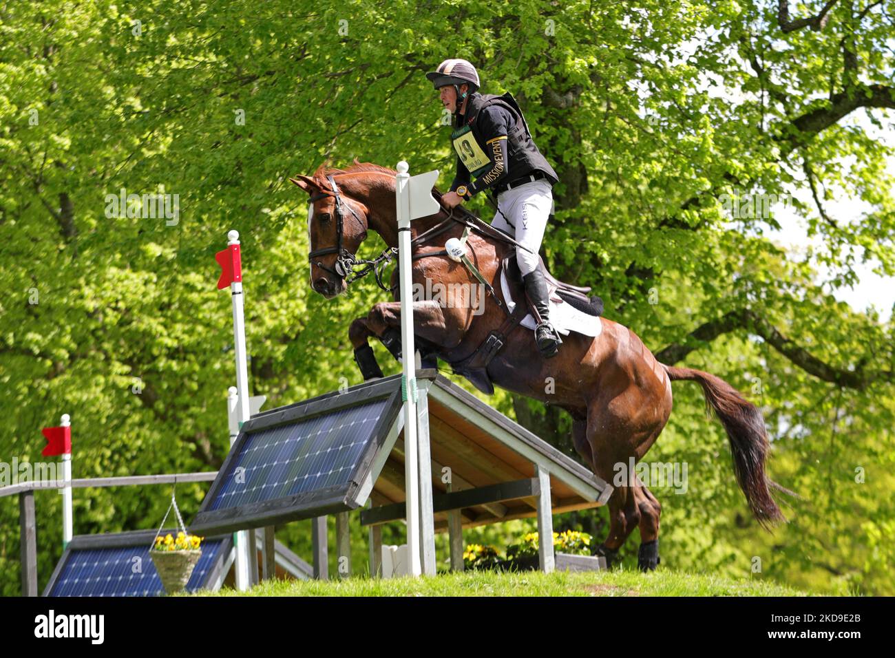 Tom Rowland équitation Mission possible pendant l'événement de l'autre pays au Badminton Horse Trials, Badminton House, Badminton le samedi 7th mai 2022. (Photo de Jon Bromley/MI News/NurPhoto) Banque D'Images