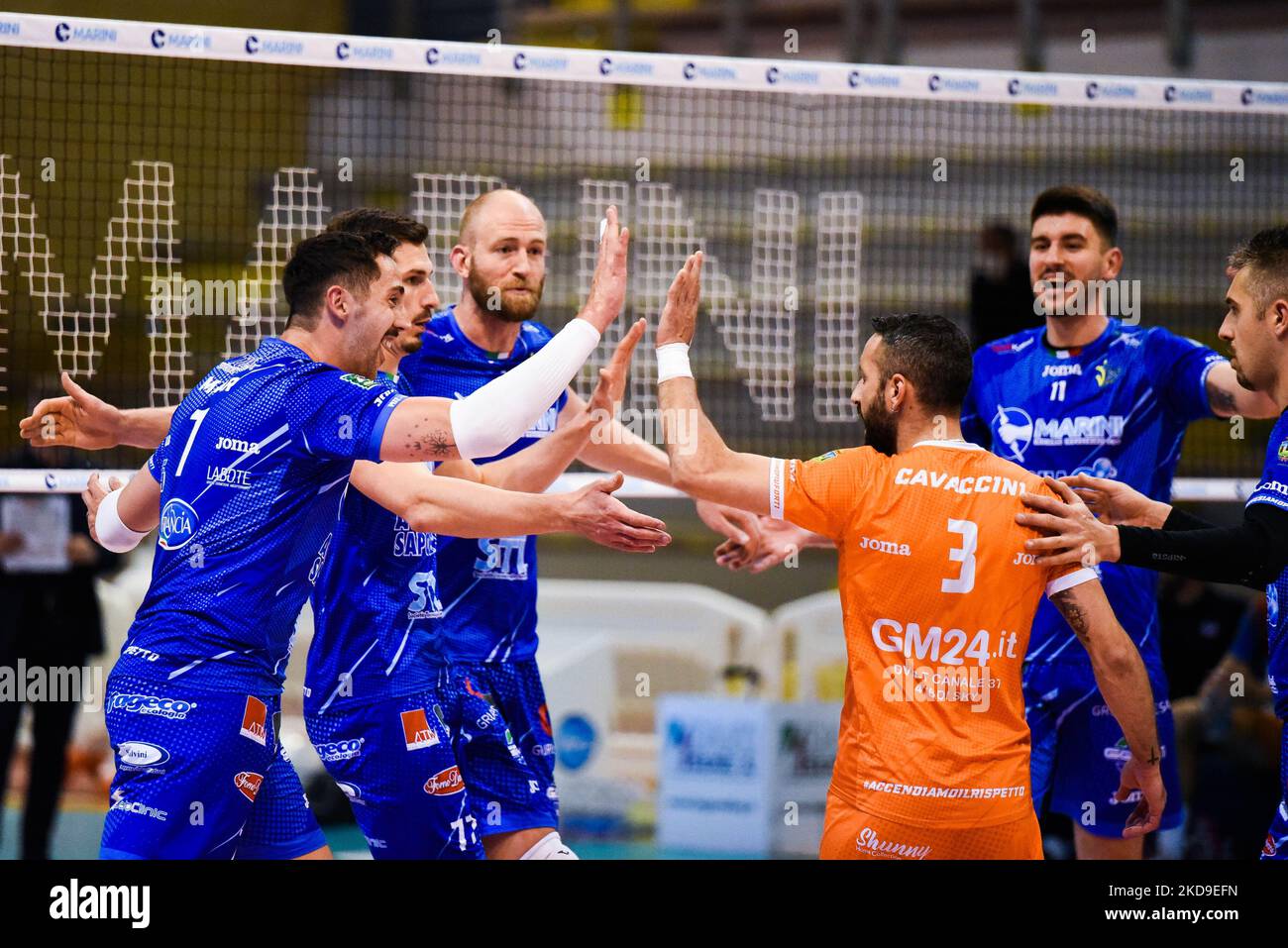 Exultation(Top Volley Cisterna) au cours du Volleyball Italien Serie A Men SuperLeague Championship Jouez au défi - Top Volley Cisterna vs Vero Volley Monza sur 07 mai 2022 au Palasport de Cisterna Latina, Italie (photo de Bianca Simonetti/LiveMedia/NurPhoto) Banque D'Images